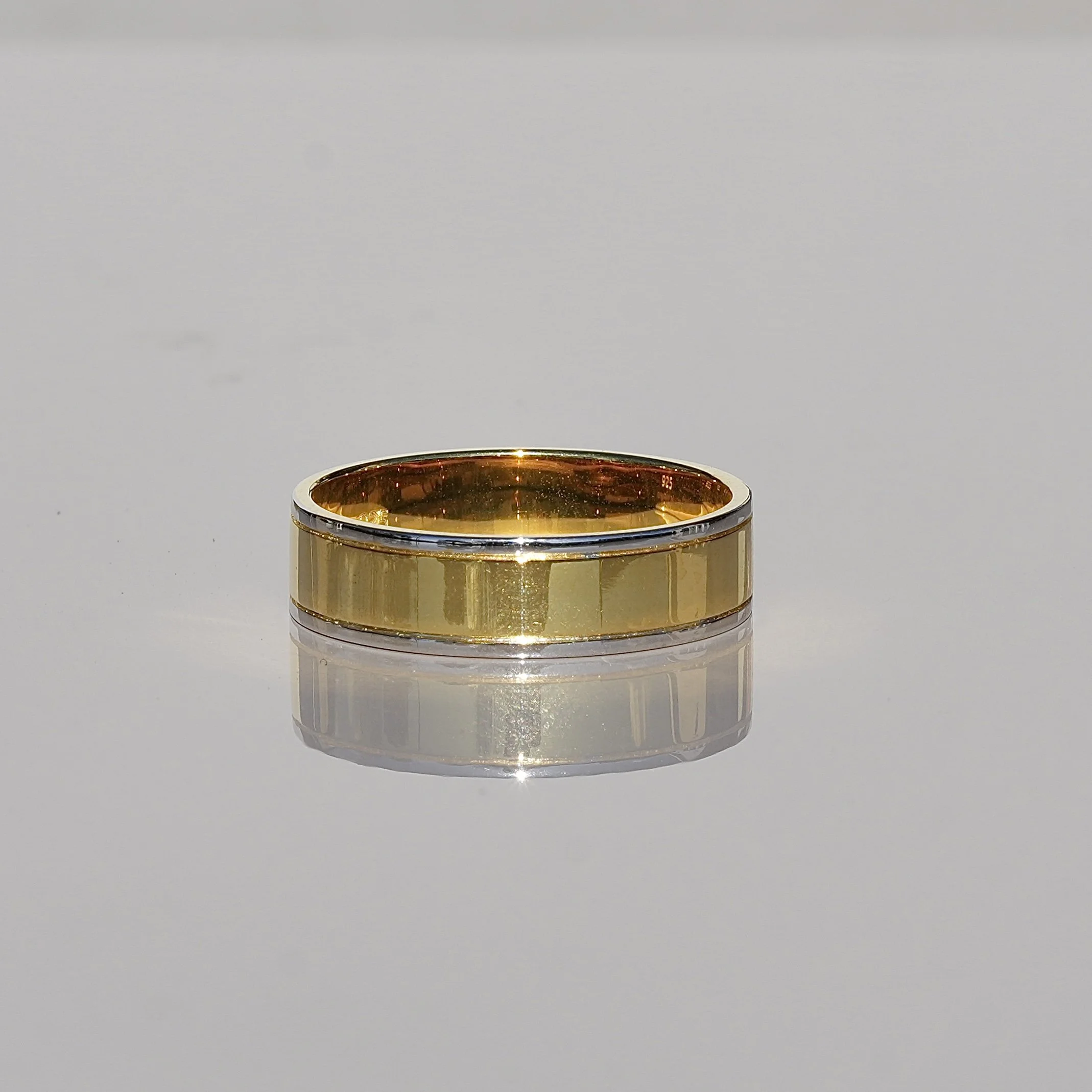 Two-Tone Court Wedding Band – 18ct Yellow & White Gold -Front View | Eighty8Diamonds