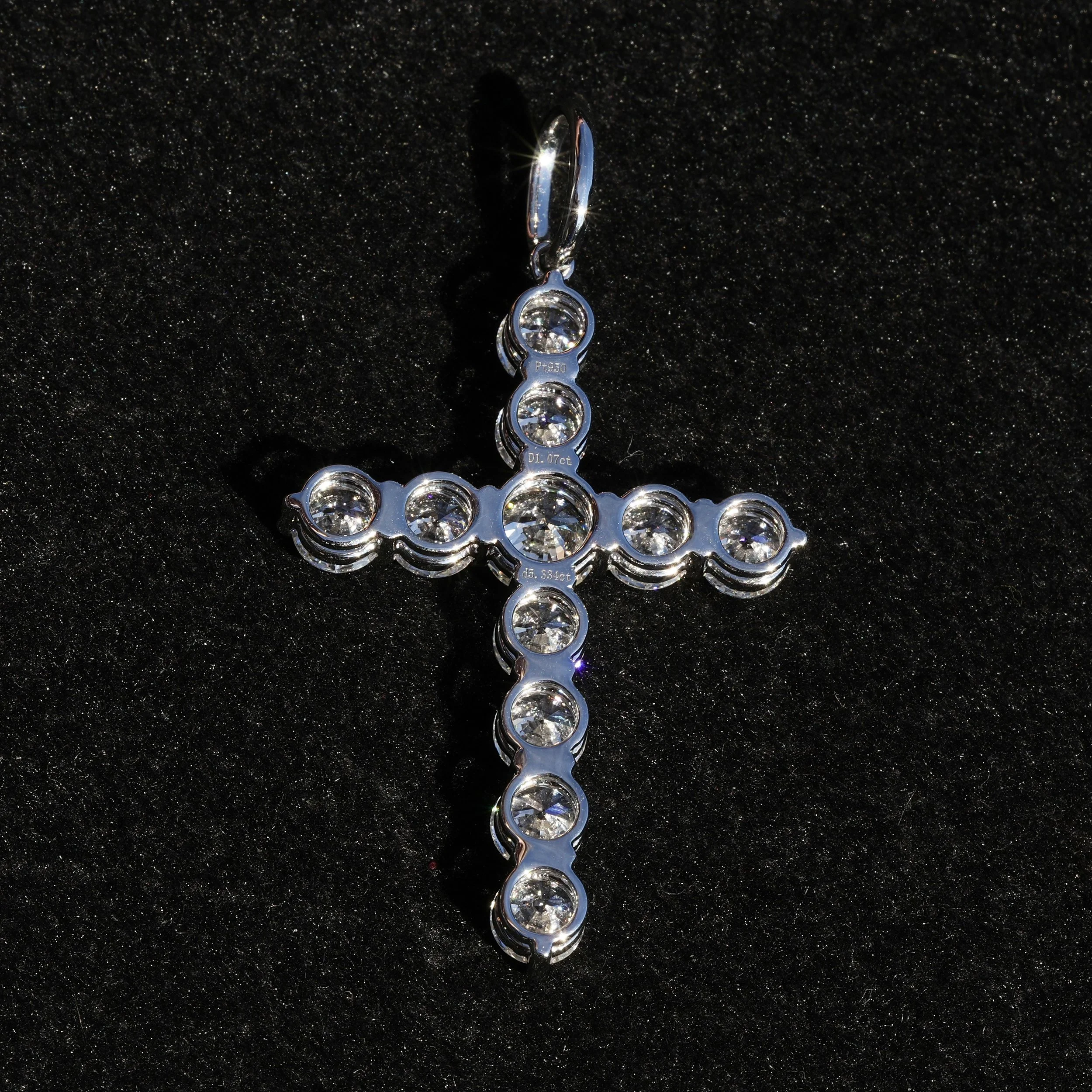 Diamond Cross  with 6.40 ct Round Cut Diamond in Platinum, IGI Certified – Back View | Eighty8 Diamonds