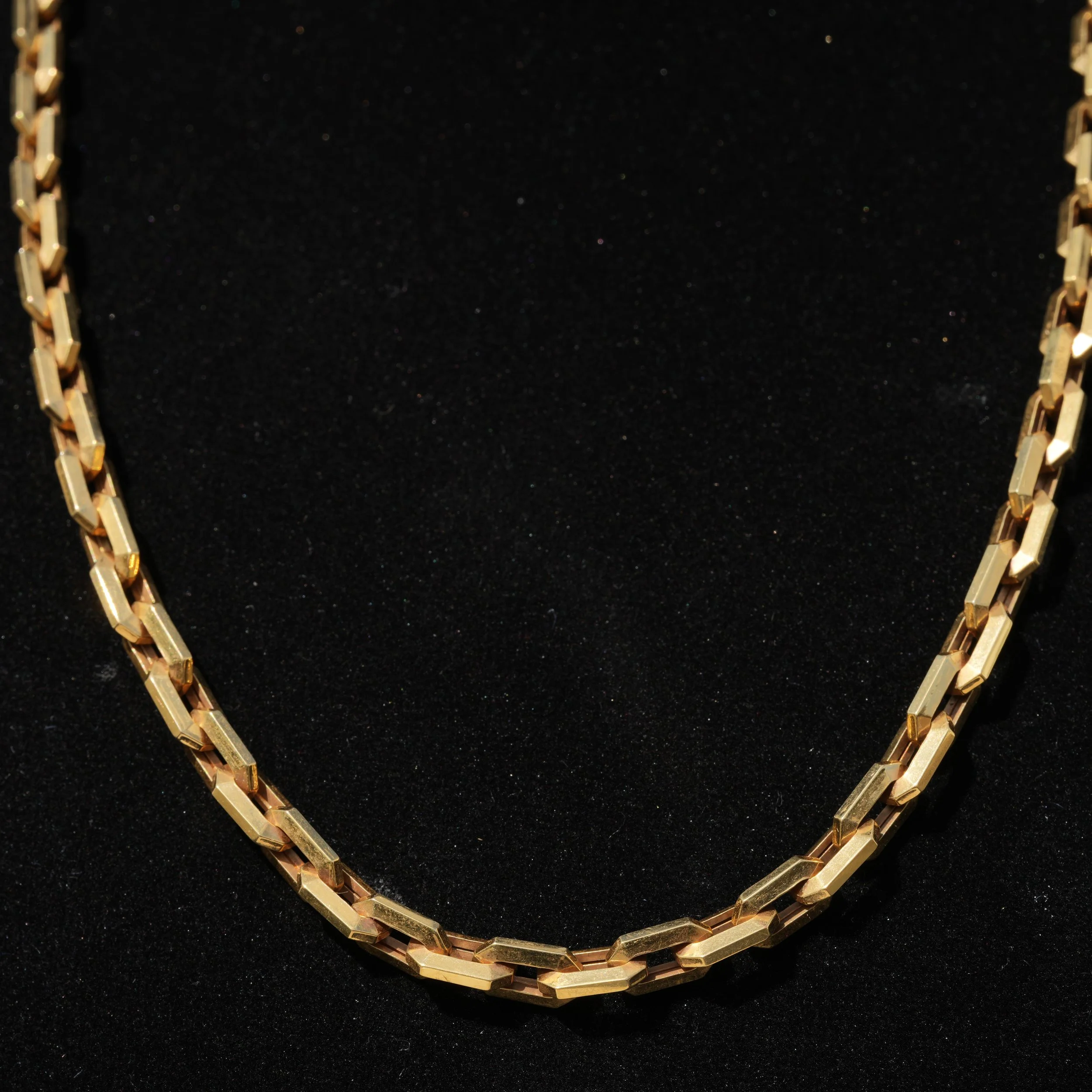 Men’s 18K Yellow Gold Anchor Chain 65cm – Box View | Eighty8Diamonds