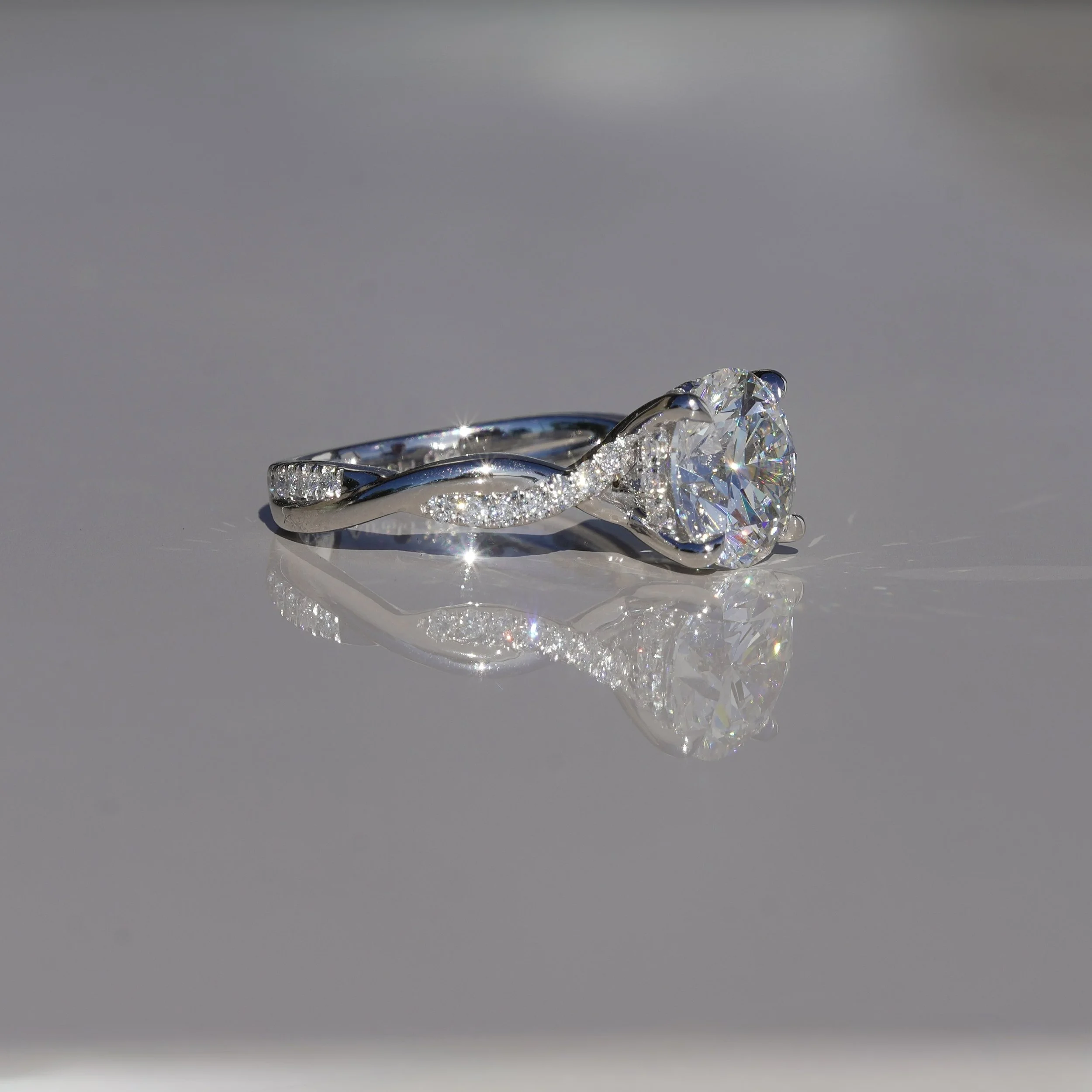 2ct Round Brilliant Diamond Twist  Band Ring in Platinum –Back View | Eighty8Diamonds