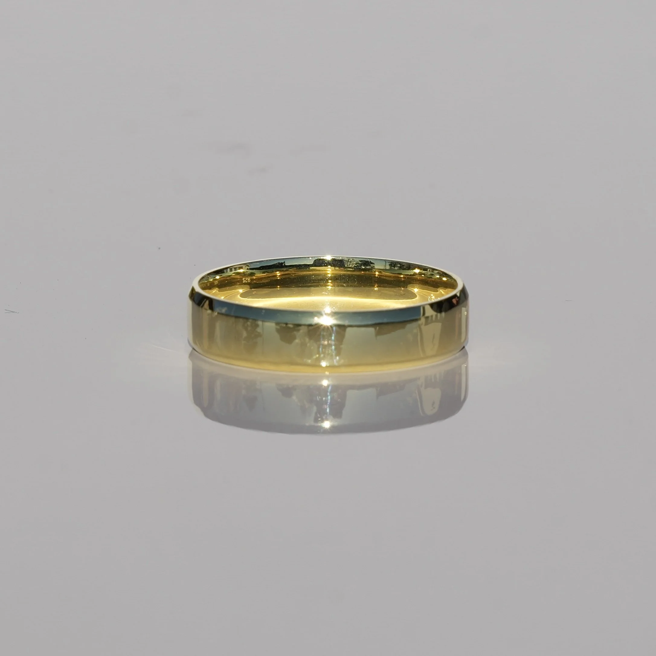 Classic Flat Court Gold Wedding Band in18ct Yellow Gold - Front View | Eighty8Diamonds