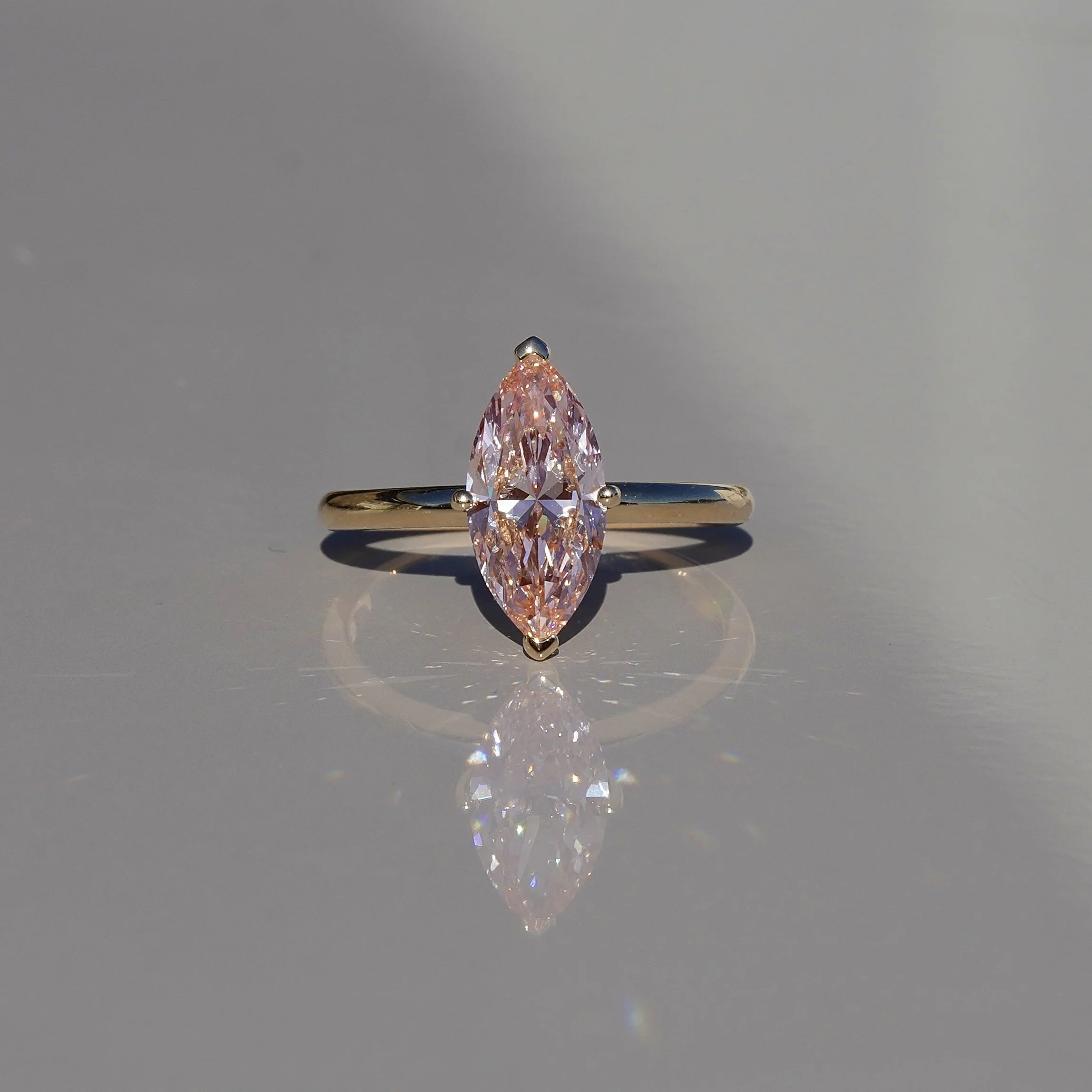 marquise-fancy-vivid-pink-diamond-2carat-solitaire-18k-yellow-gold-eighty8diamonds-front-view