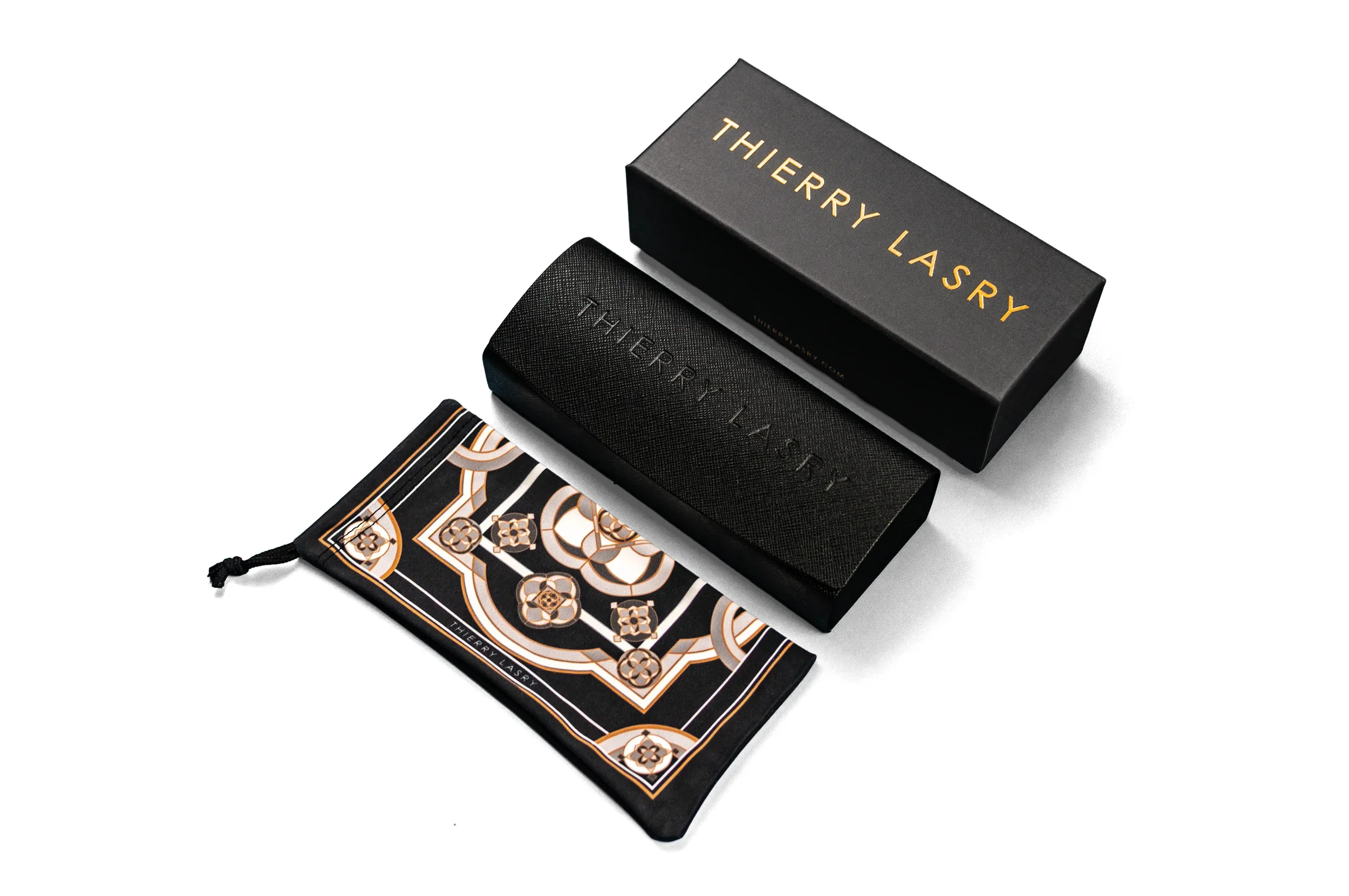 Thierry_Lasry_Packaging_Black_WBG_b9e4d311-2f2a-4598-a99f-d033b7ef3055.webp
