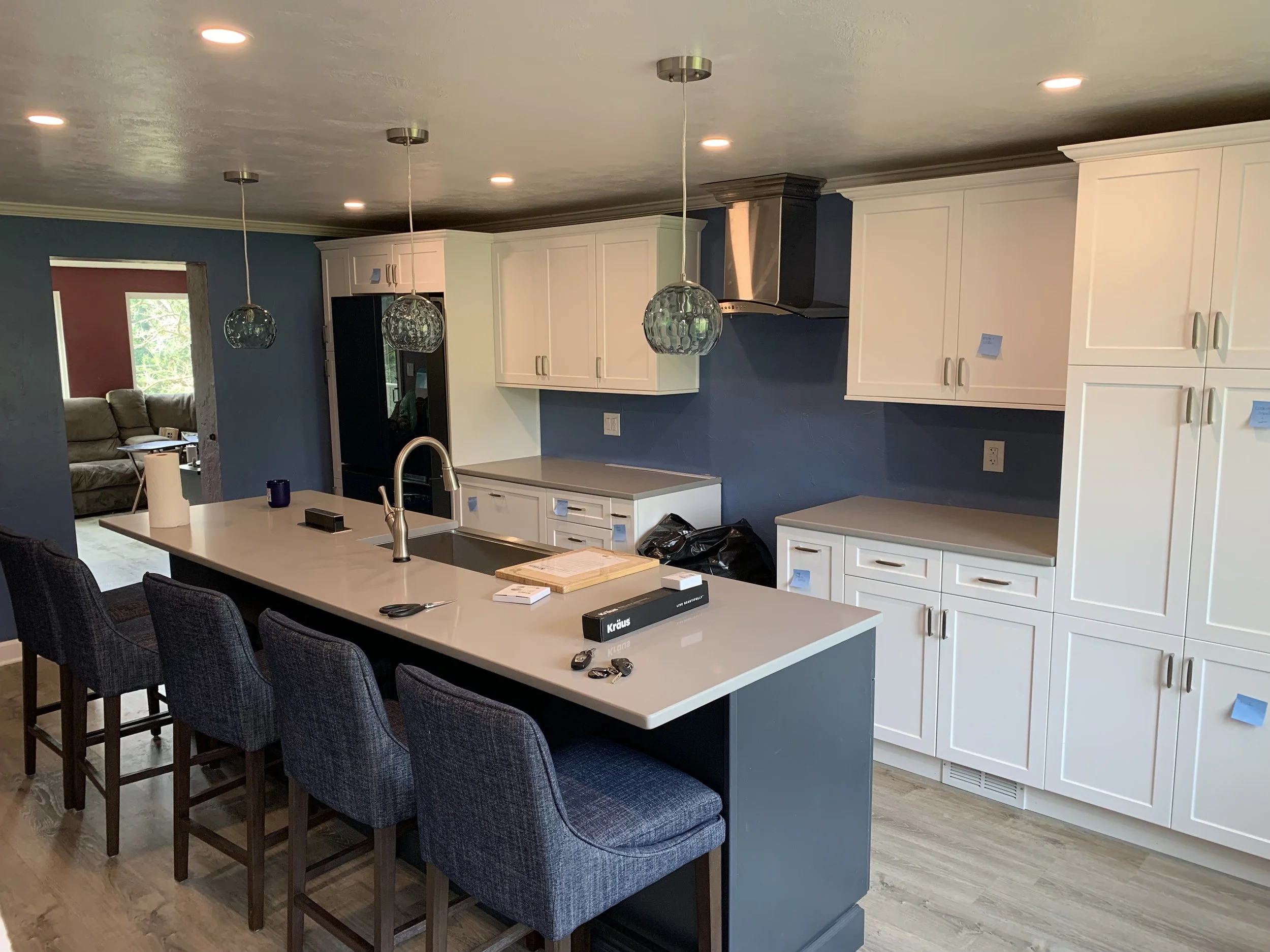 Contemporary Transitional Kitchen Remodel by Macek Contracting LLC project photo