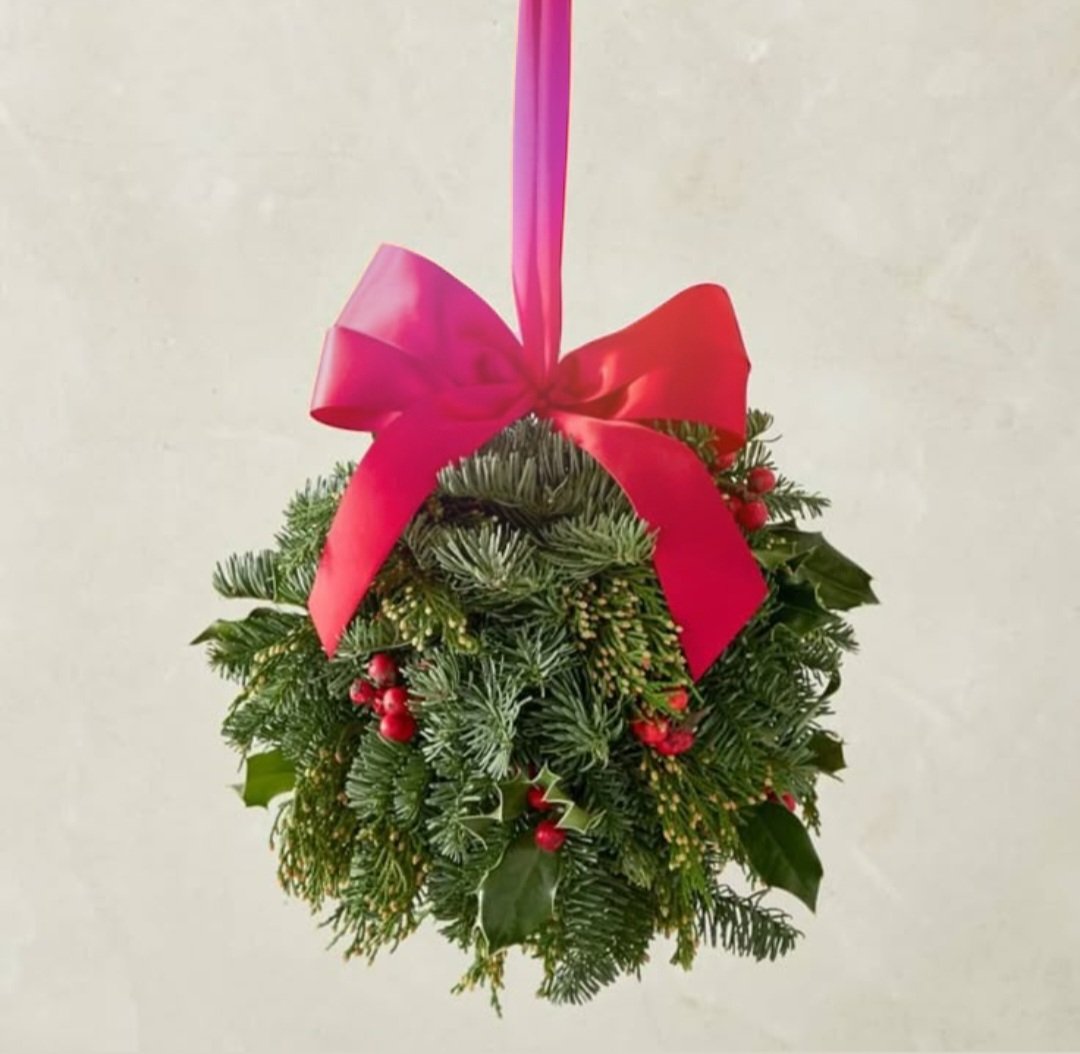 Evergreen Kissing Ball Pre-Sale