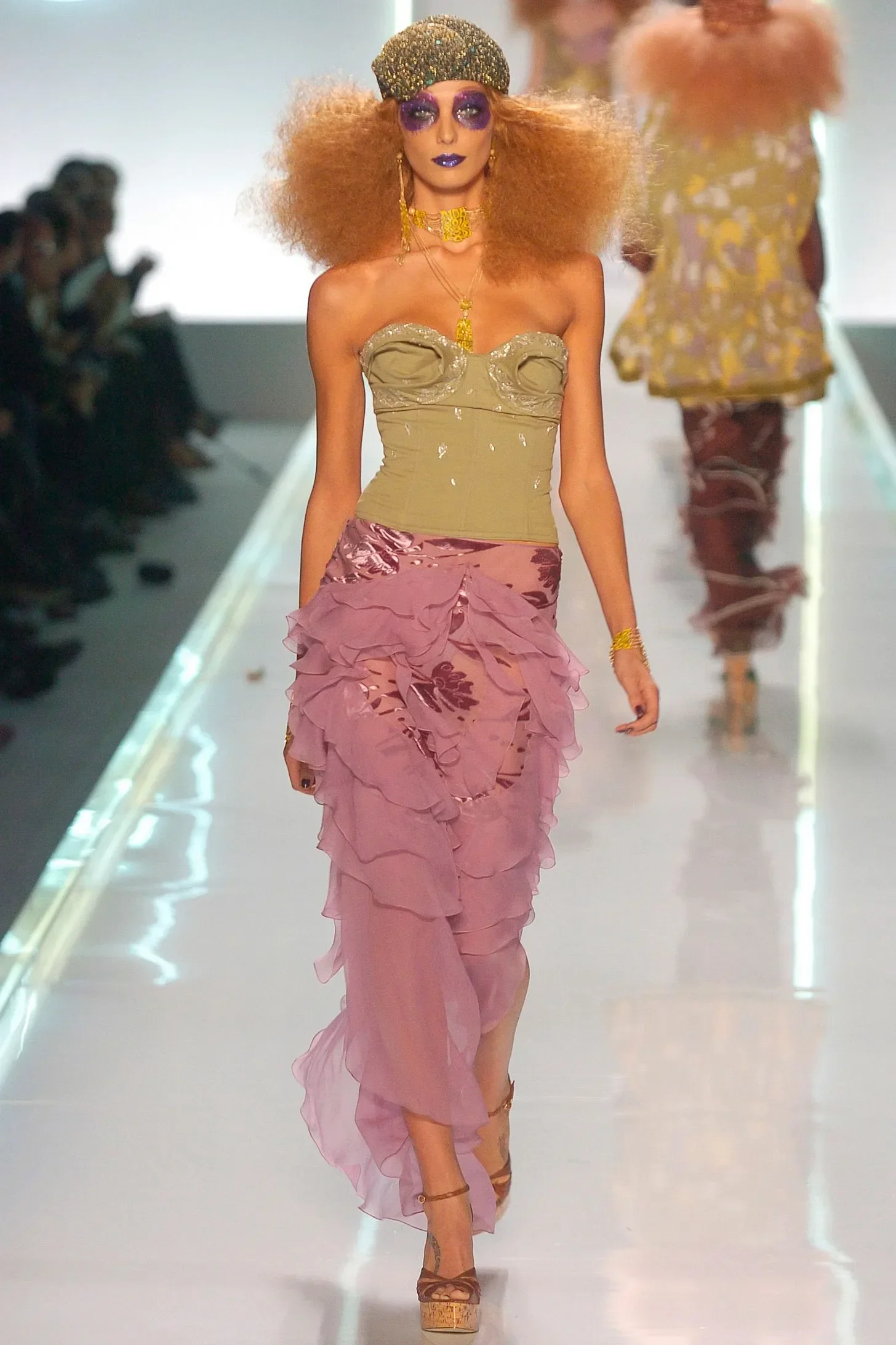 Model: Daria Werbowy Photo: Marcio Madeira - VOGUE