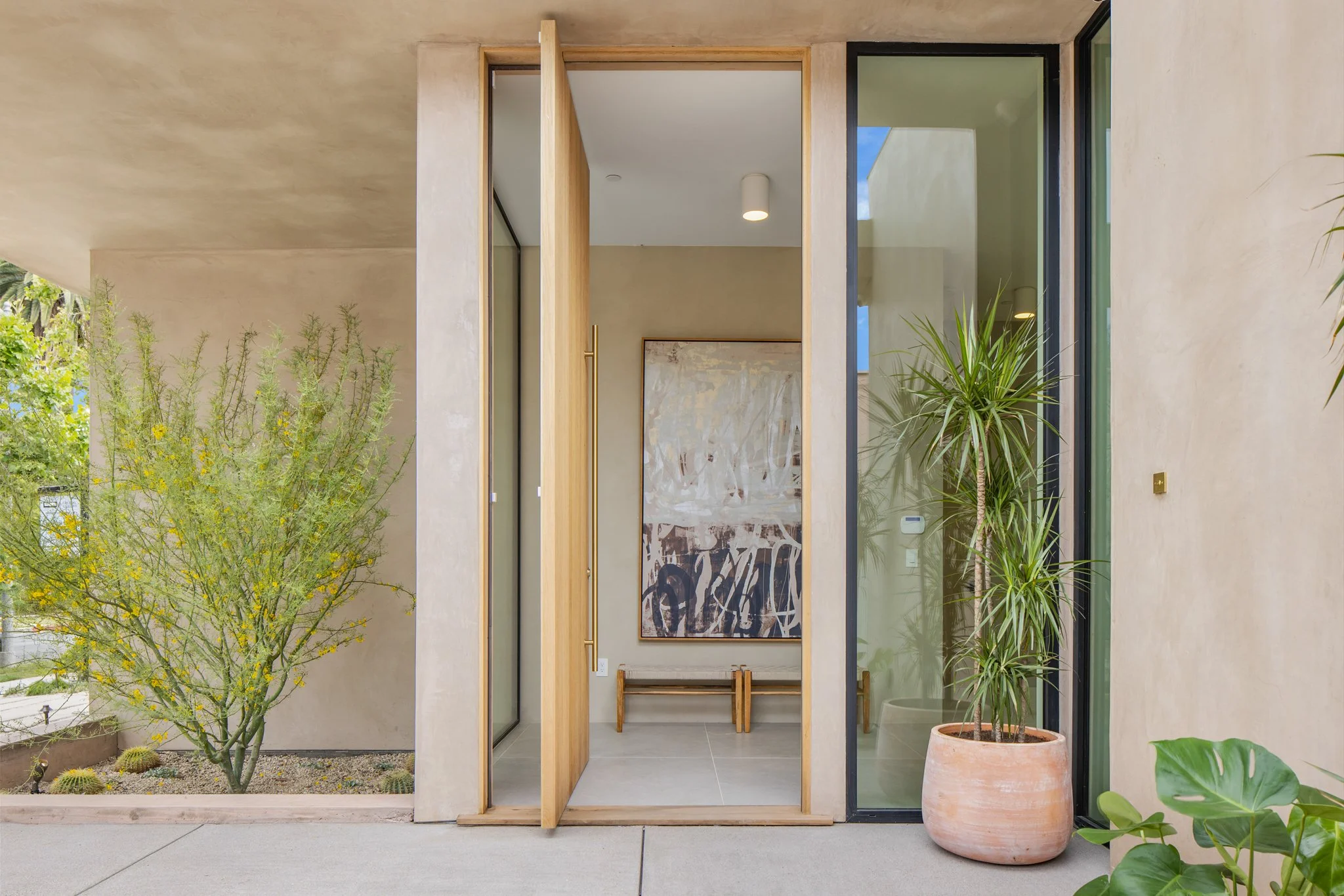 513 N Martel_by mrbarcelo_018.jpg