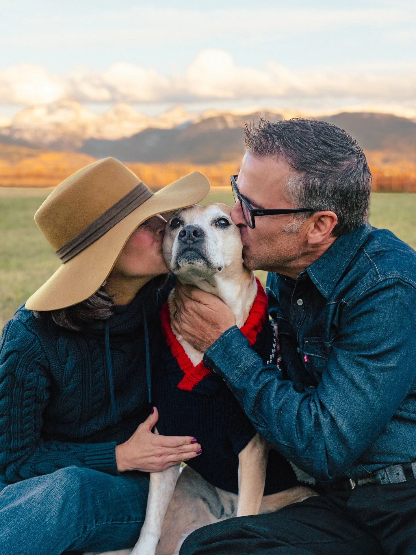 Here&rsquo;s a throwback to an October session with Pappy and his people 🍂
 Brenda &ldquo;ran a quick errand&rdquo; and came home with the dog she couldn&rsquo;t stop thinking about at the rescue ❤️ Now Pappy&rsquo;s a little grayer and more loved t