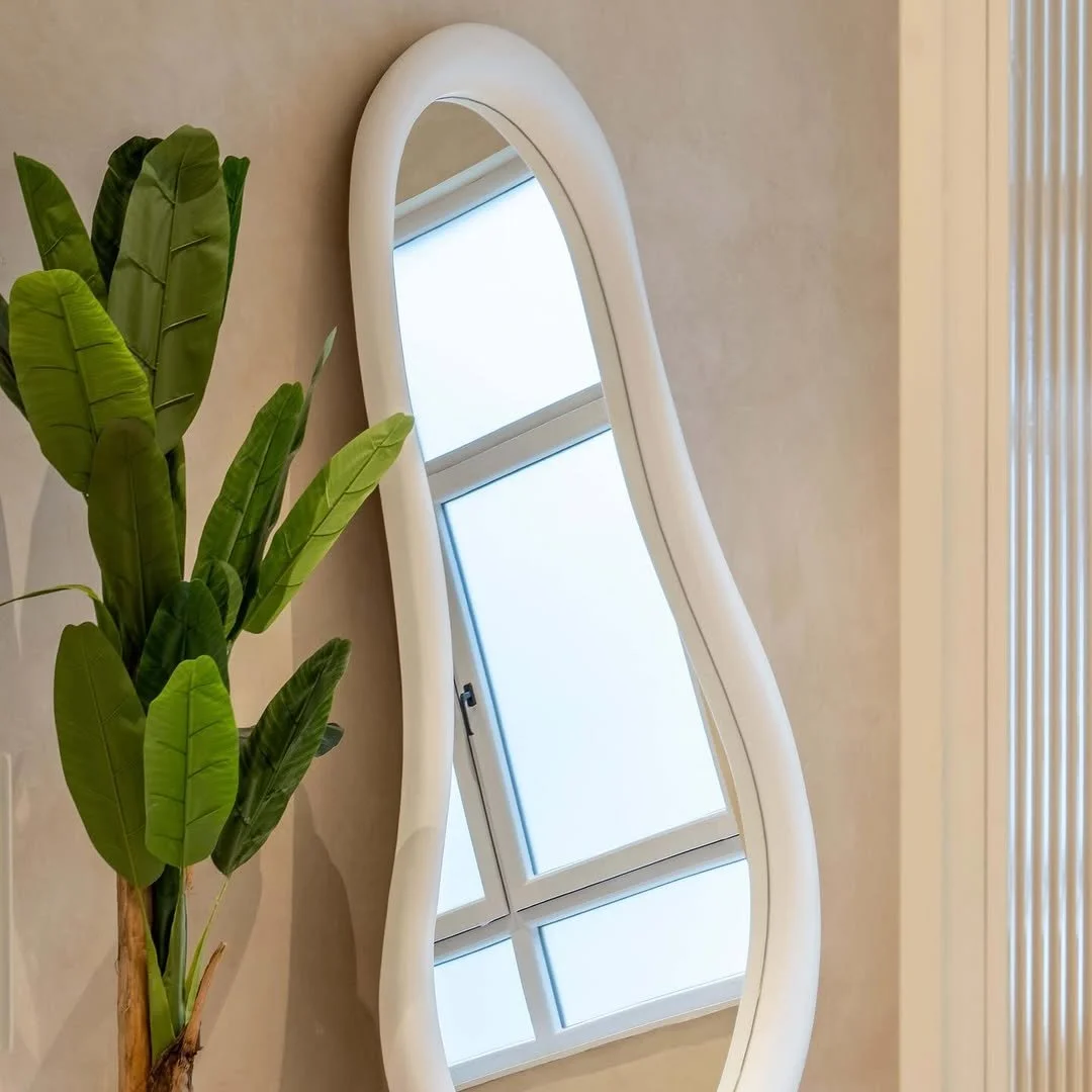 Project by- vegzaProject name- @mimoza_kadriaj Location- Suhareke-KosovoYear- 2024'Mimoza Kadria-9.jpg