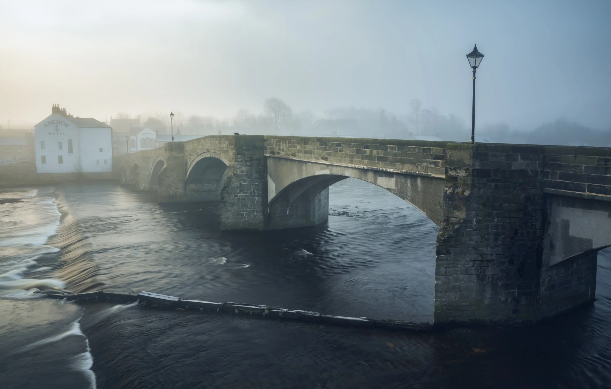 river-bridge-pub-mist.jpg
