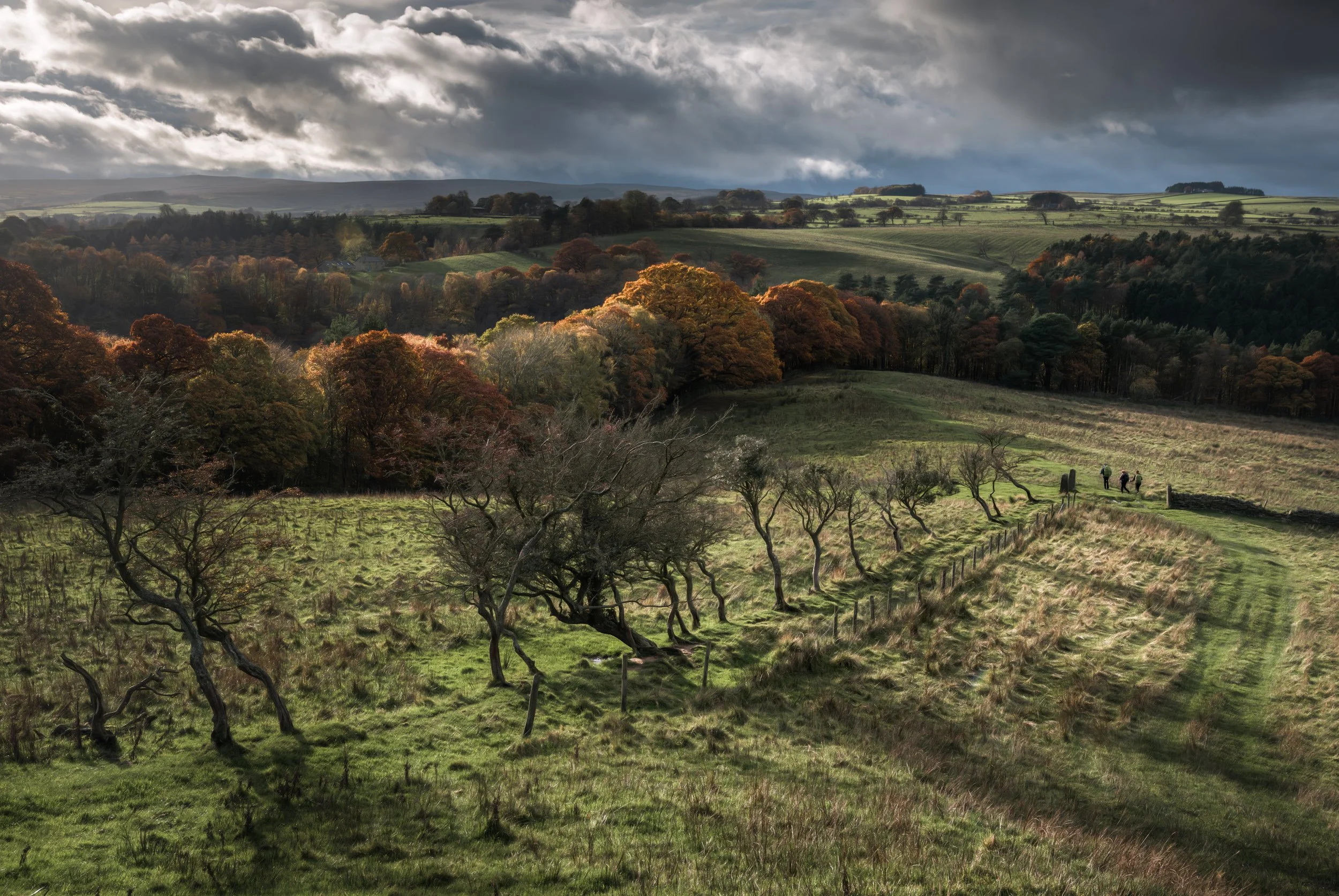 fellside-hikers-sunset.jpg