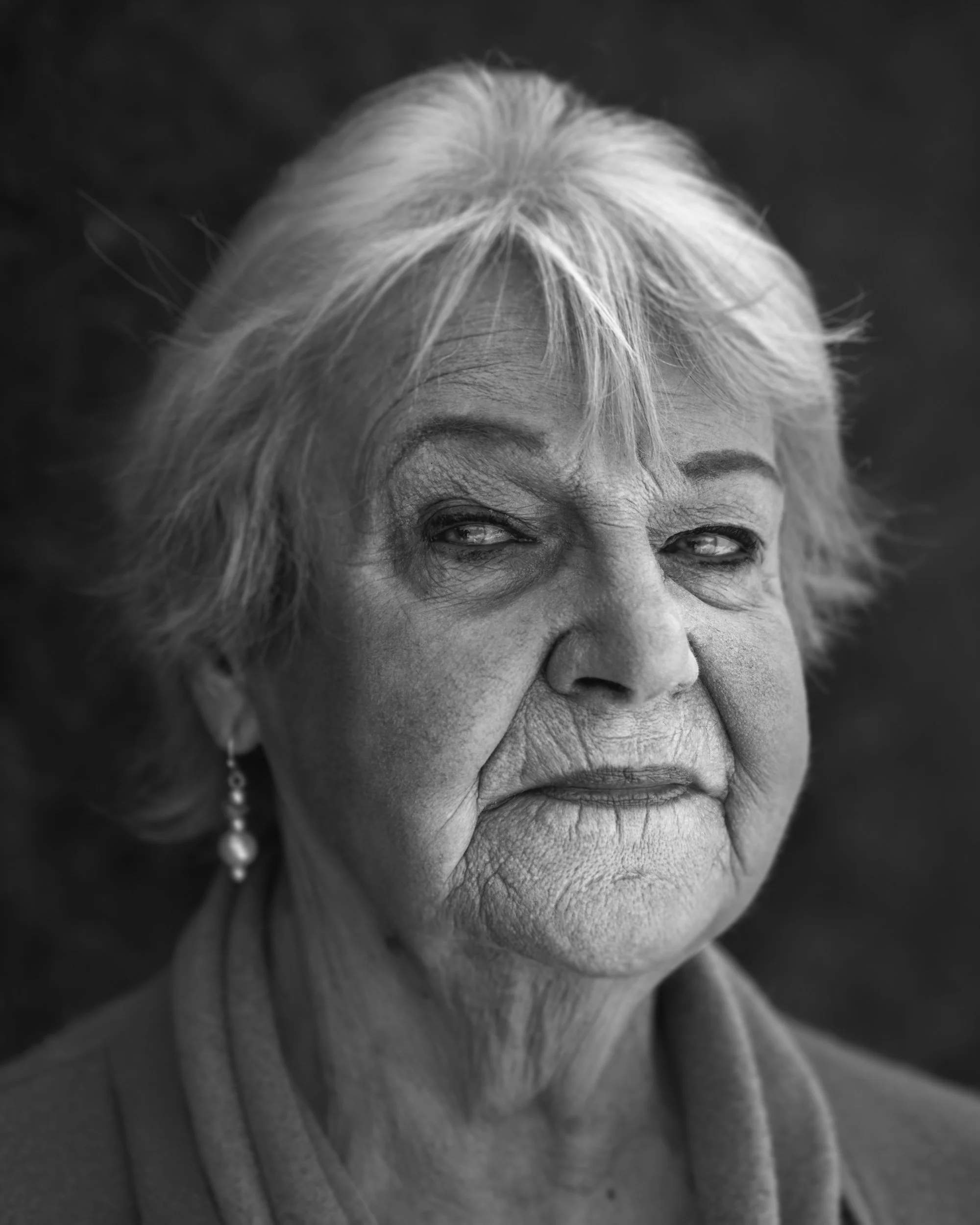 woman-black-white-portrait.jpg