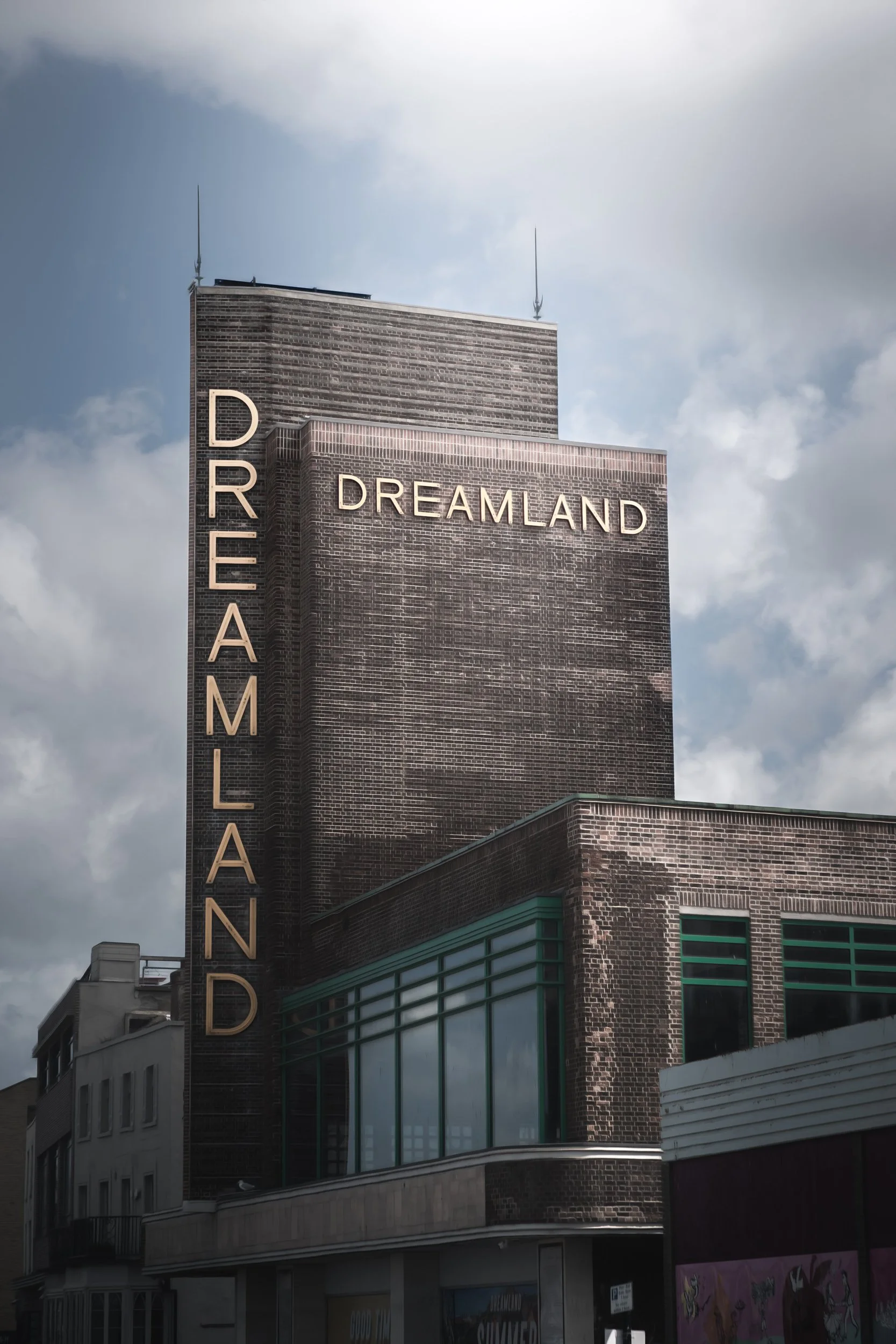 dreamland-art-deco-building.jpg
