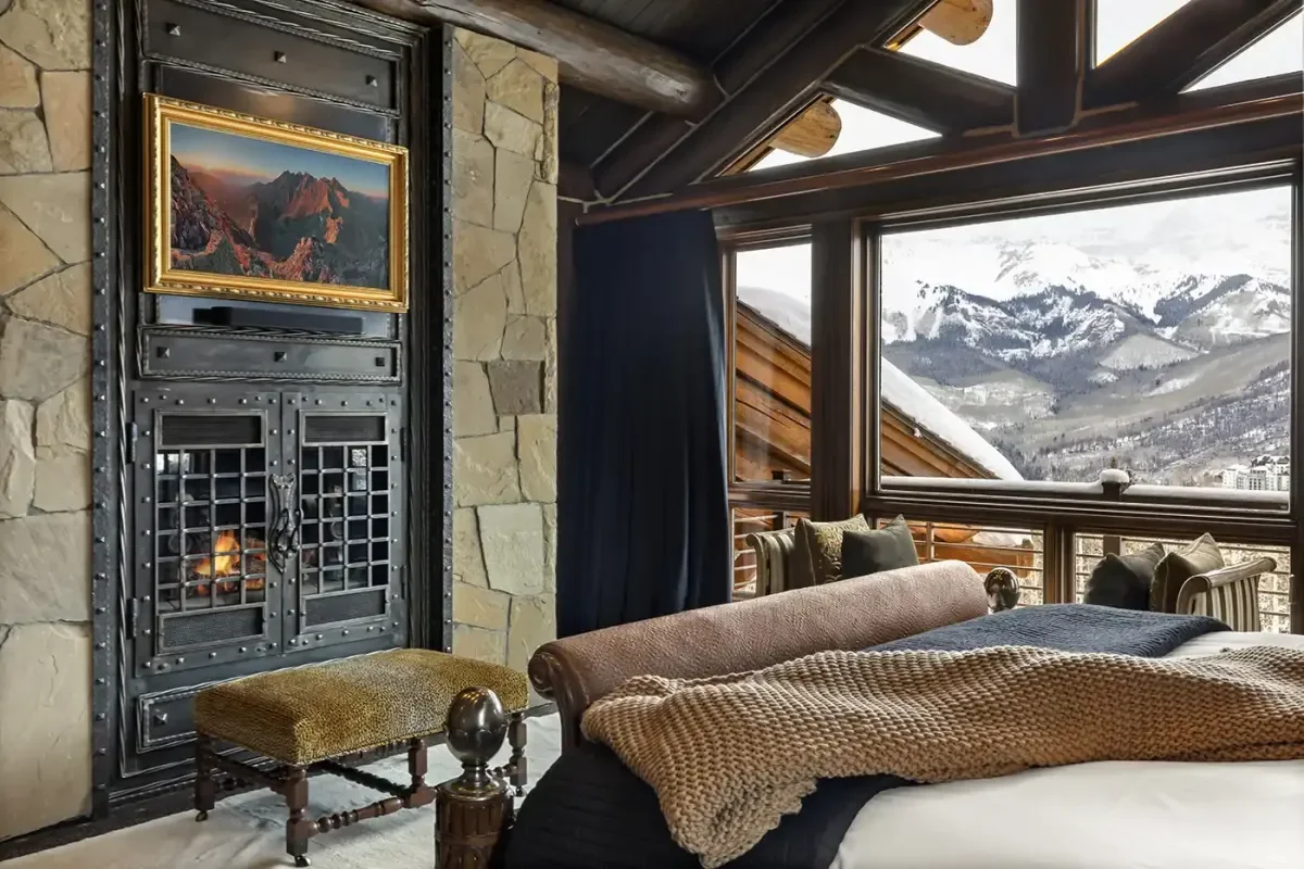 6.2-sundance-lookout-mountain-village-guest-suite3-4.webp