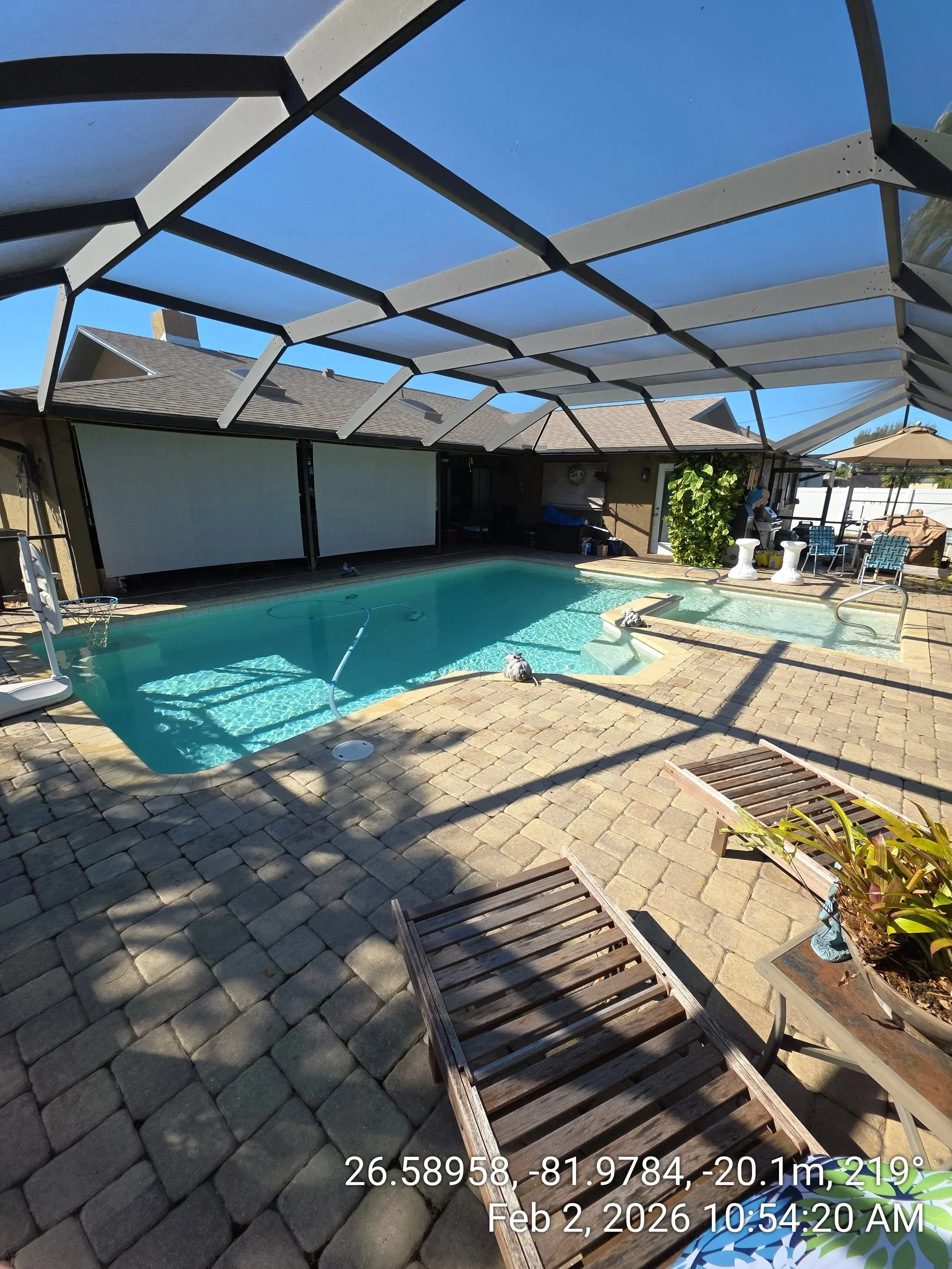 Screened-In Pool Maintenance in Cape Coral – Keeping Backyard Pools Crystal Clear