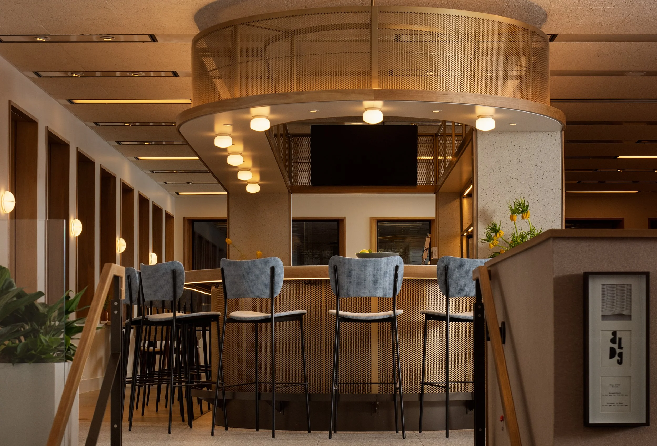 Copy-of-Hotel-Marcel-Level-One-BLDG-Entry-to-Bar.jpg