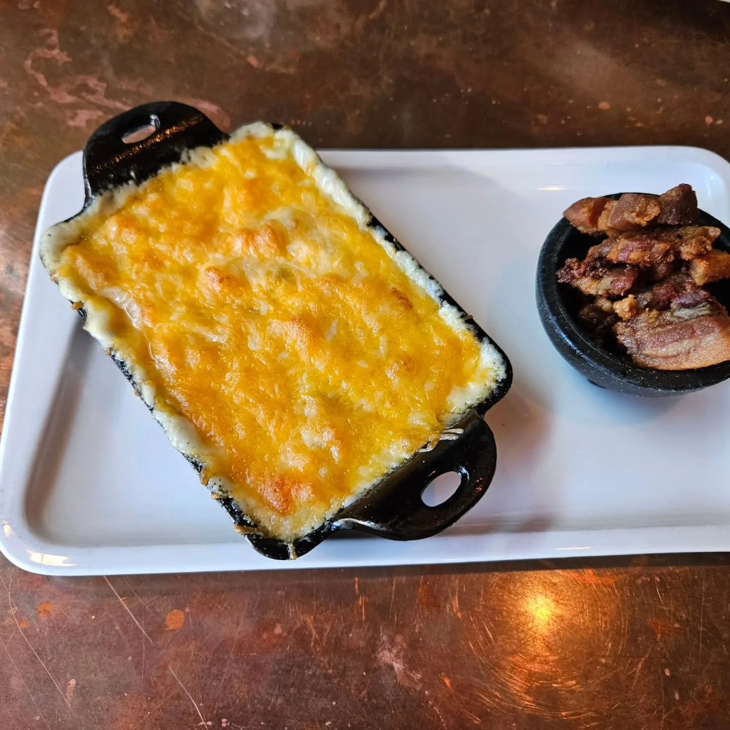 SOMA Night's Special 

Mac con Queso
With or without house made Chicharr&oacute;n 

#sfeats
#mac&amp;cheese
#chicharron