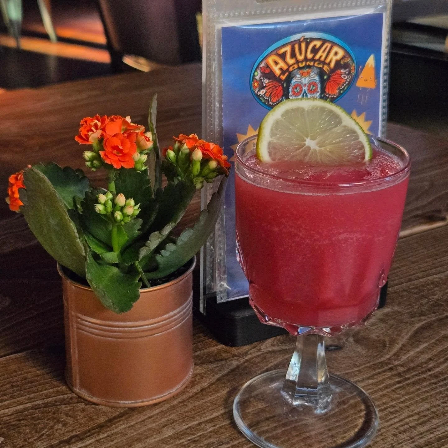 And the heat is back!

We've got another delicious frozen margarita!

Pomegranate and mint!

Crisp, refreshing, delicious.