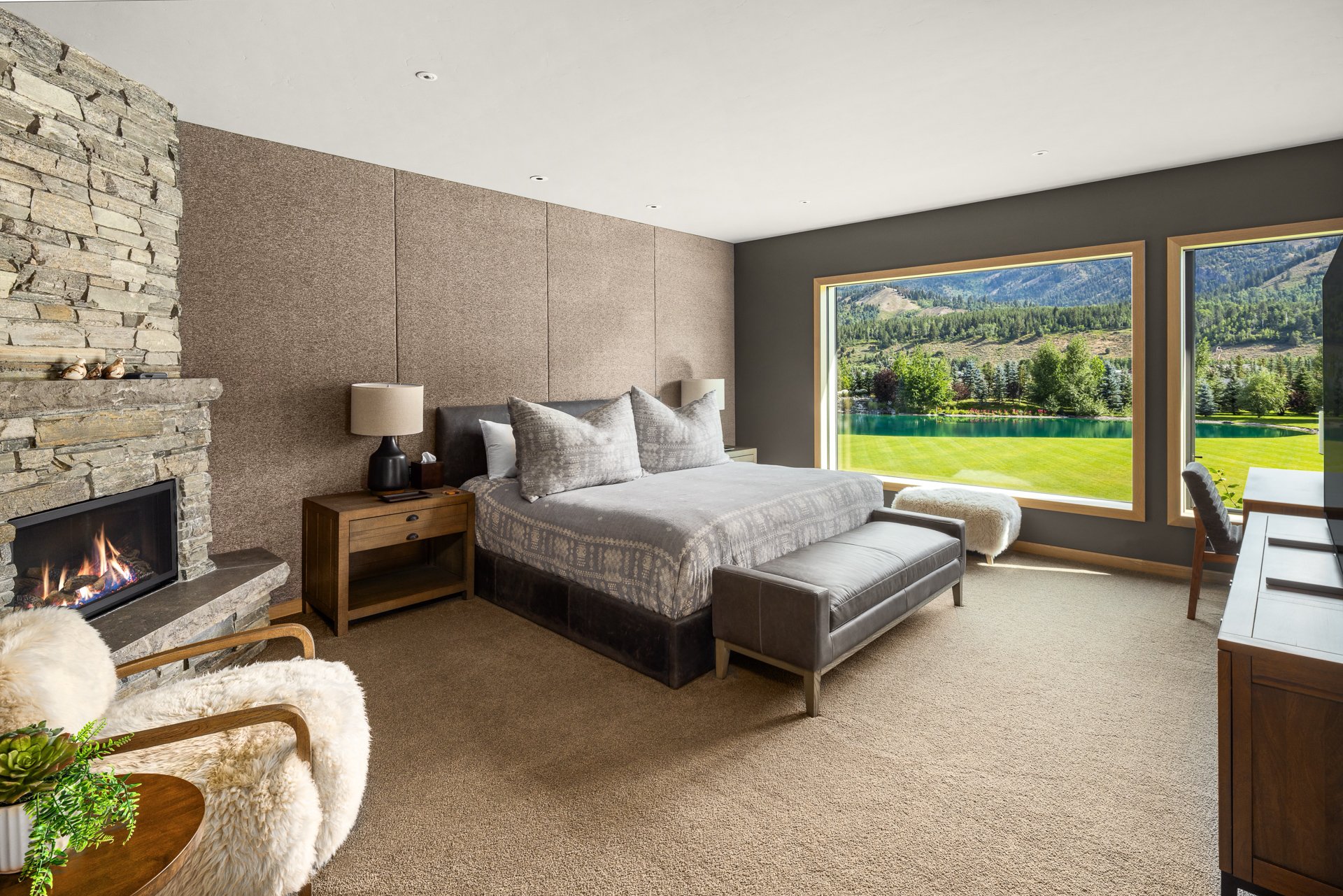 Secondary bedroom suites