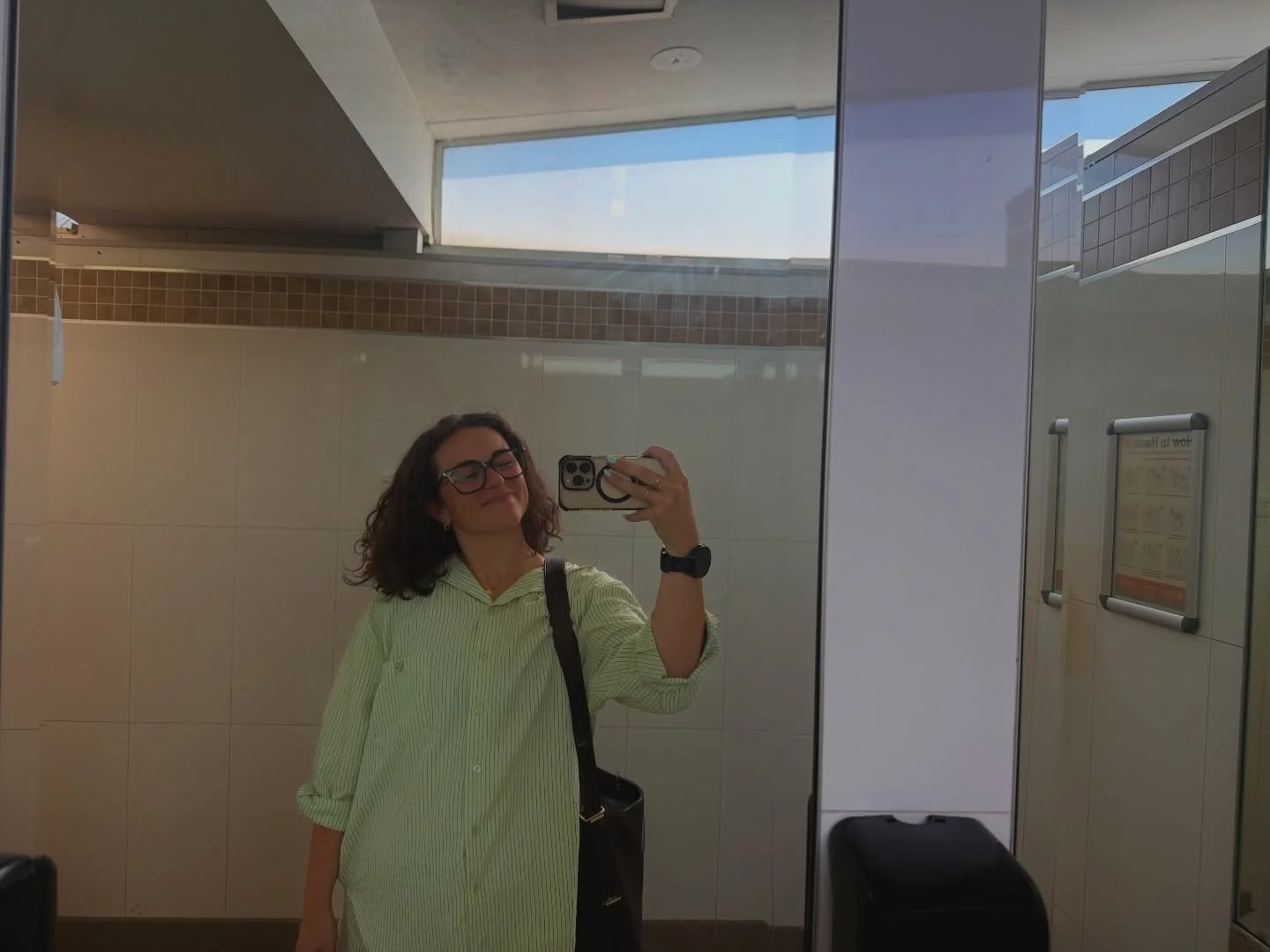 Week 5 and somehow it&rsquo;s February?? 

Some very sweet catch ups this week and got to celebrate the gorgeous @charlotte.tsui for her birthday but in true best mate fashion, no photos to prove it! 

🔬 worked all week on a grant application and ed