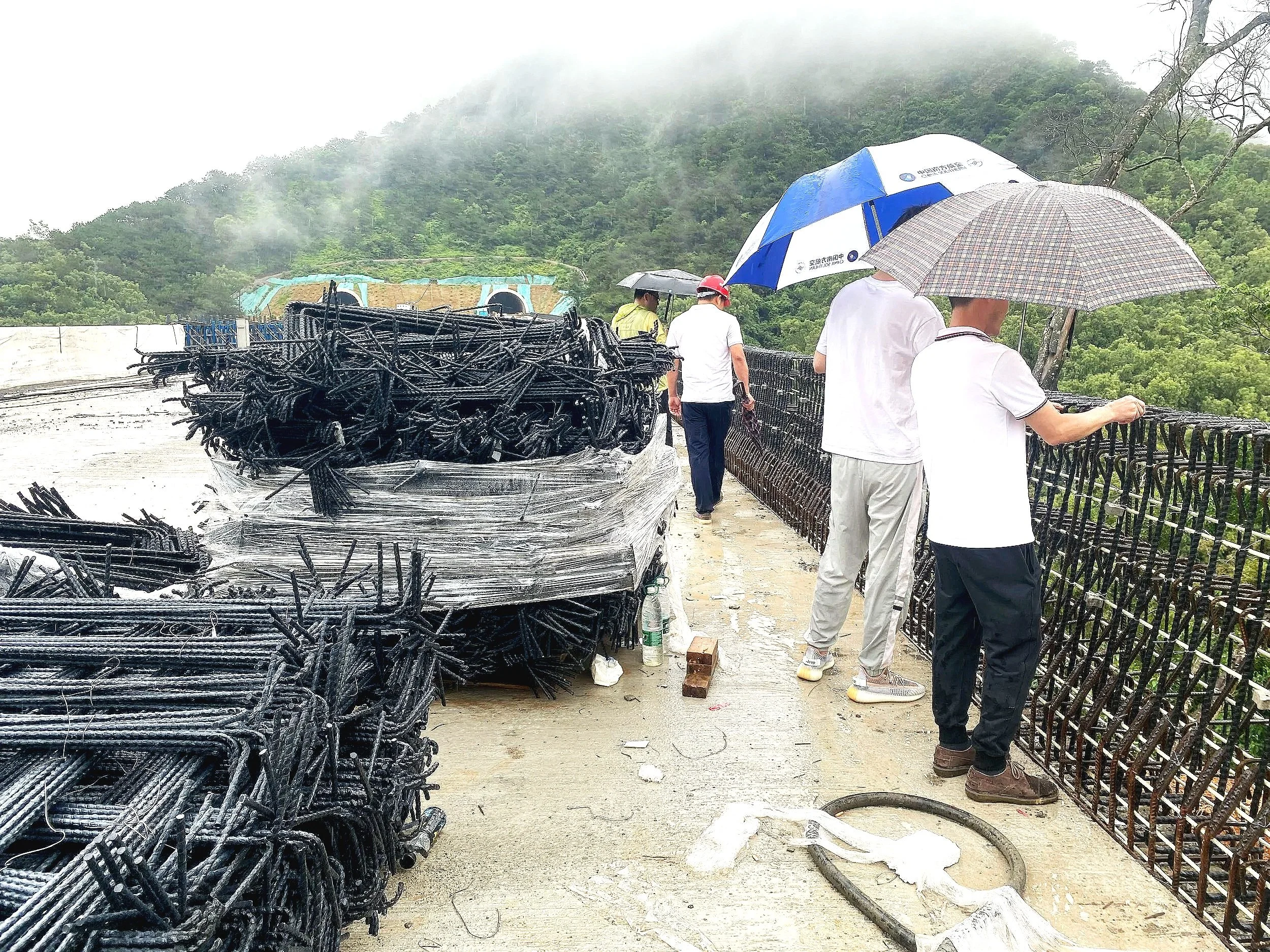 Tier SS GFRP Rebar Crash Barrier 2023
