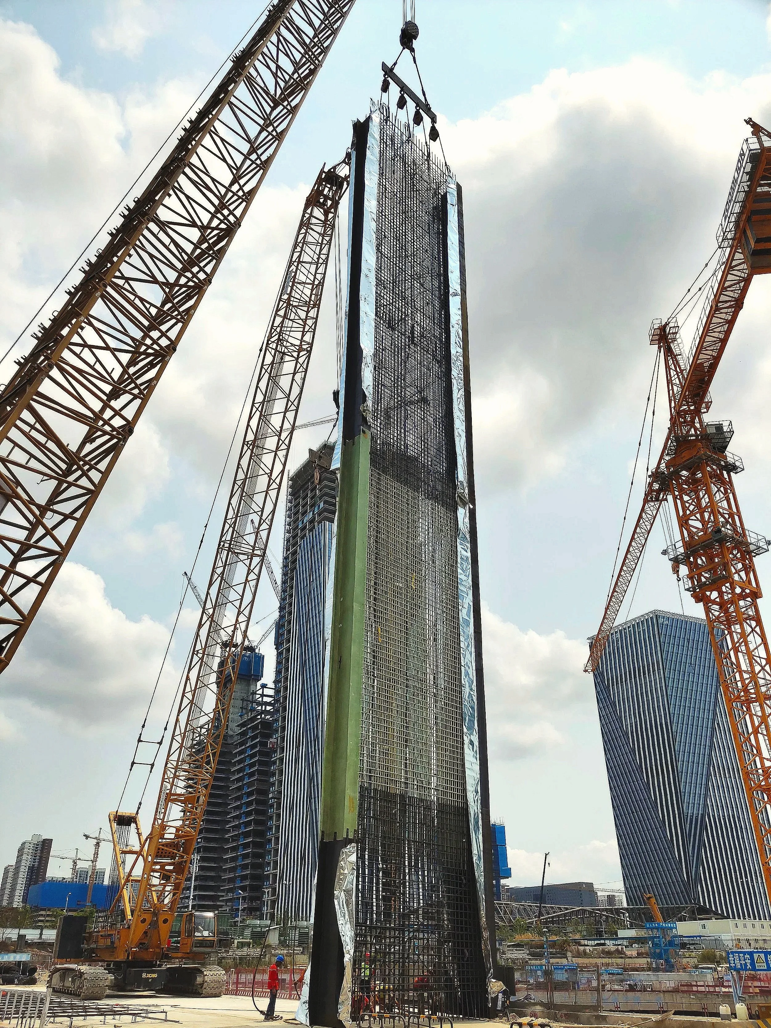 IBEAM/Diaphragm Wall with GFRP Rebar in Metro Construction
