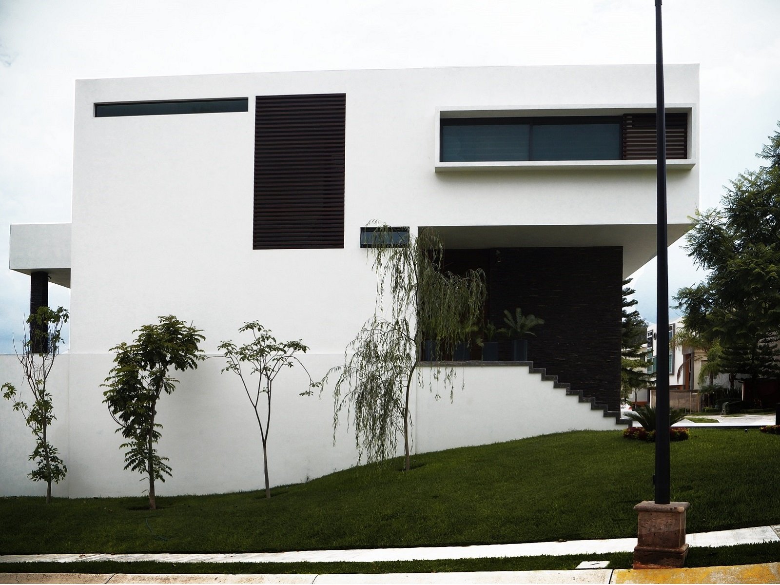 fachada de lado.jpeg