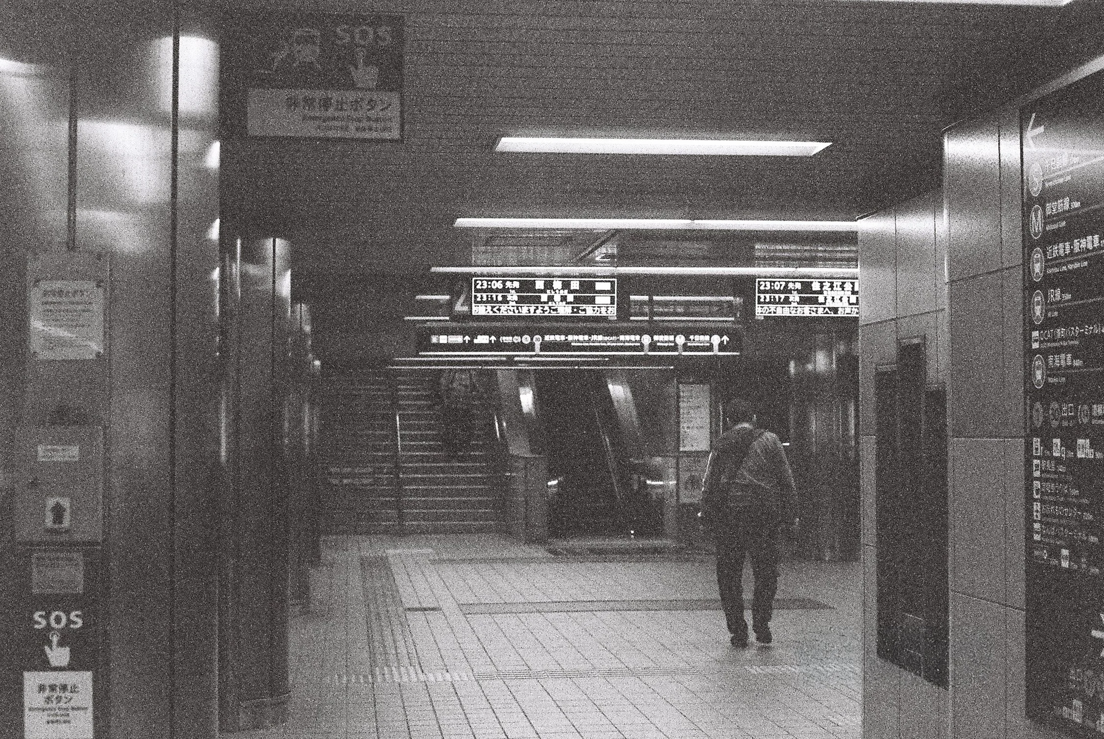 A06224_021.jpg