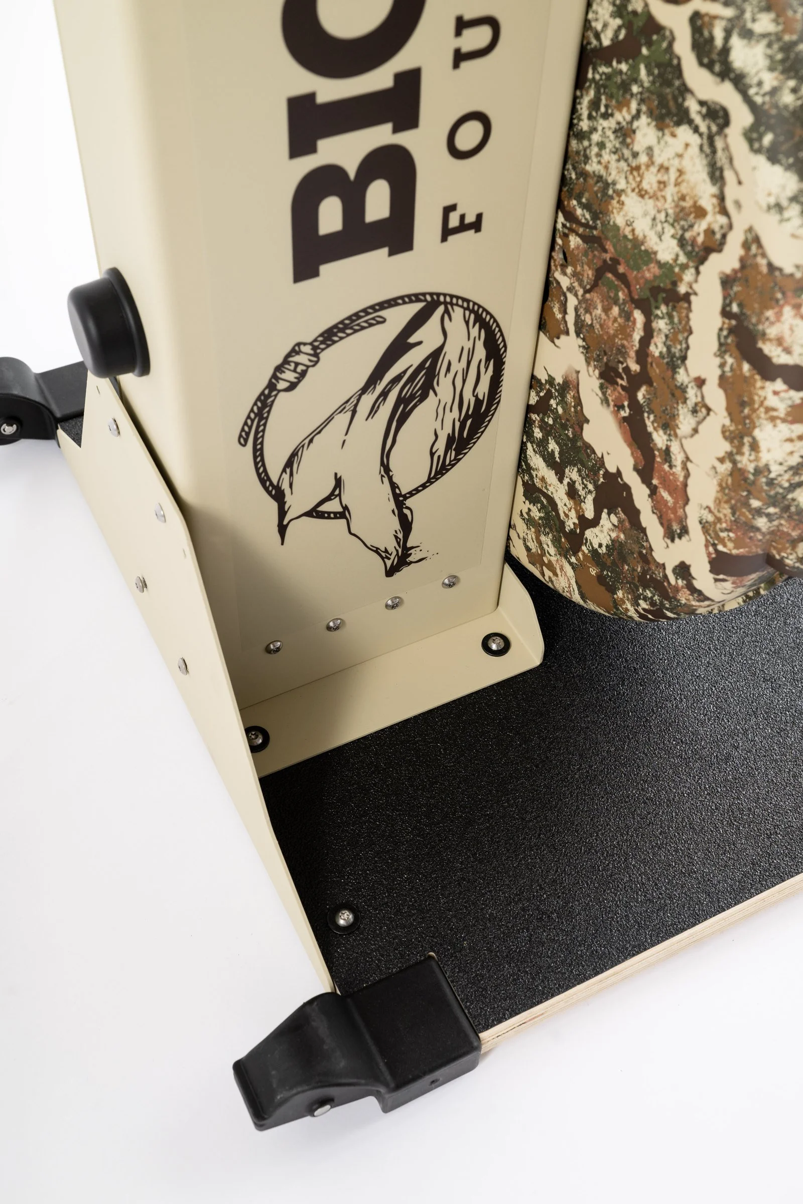 Big Fish logo beside the camouflage flywheel housing