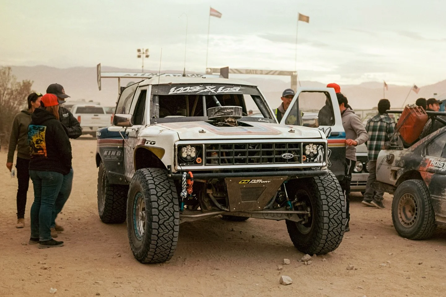 King of the Hammers on film!  All shot on Kodak Ektar 100, showcasing the party that Hammertown brings each year.
Photographed by: @joriphoto 

#ultra4 #koh