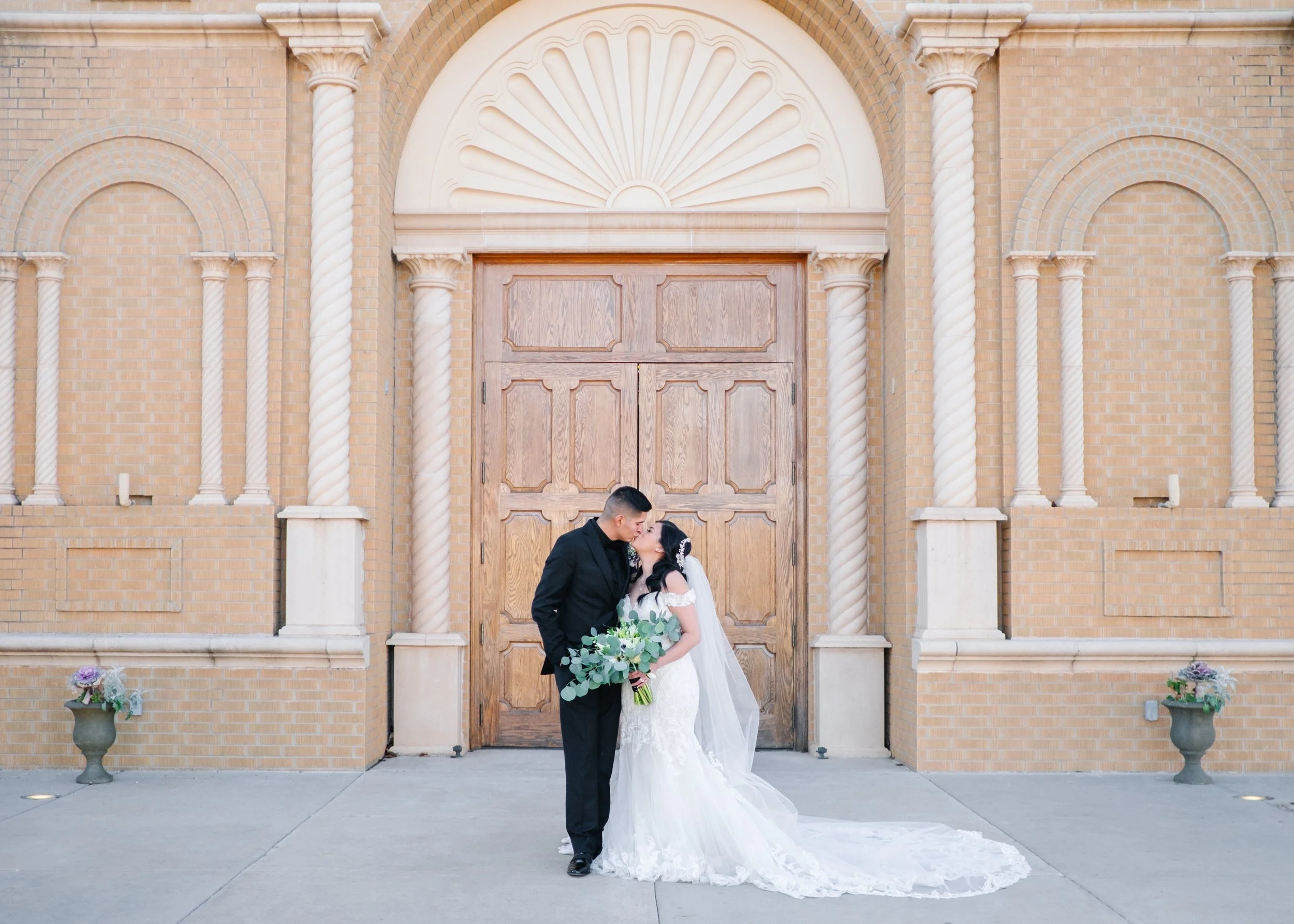 E+B groom + bride-07.jpg