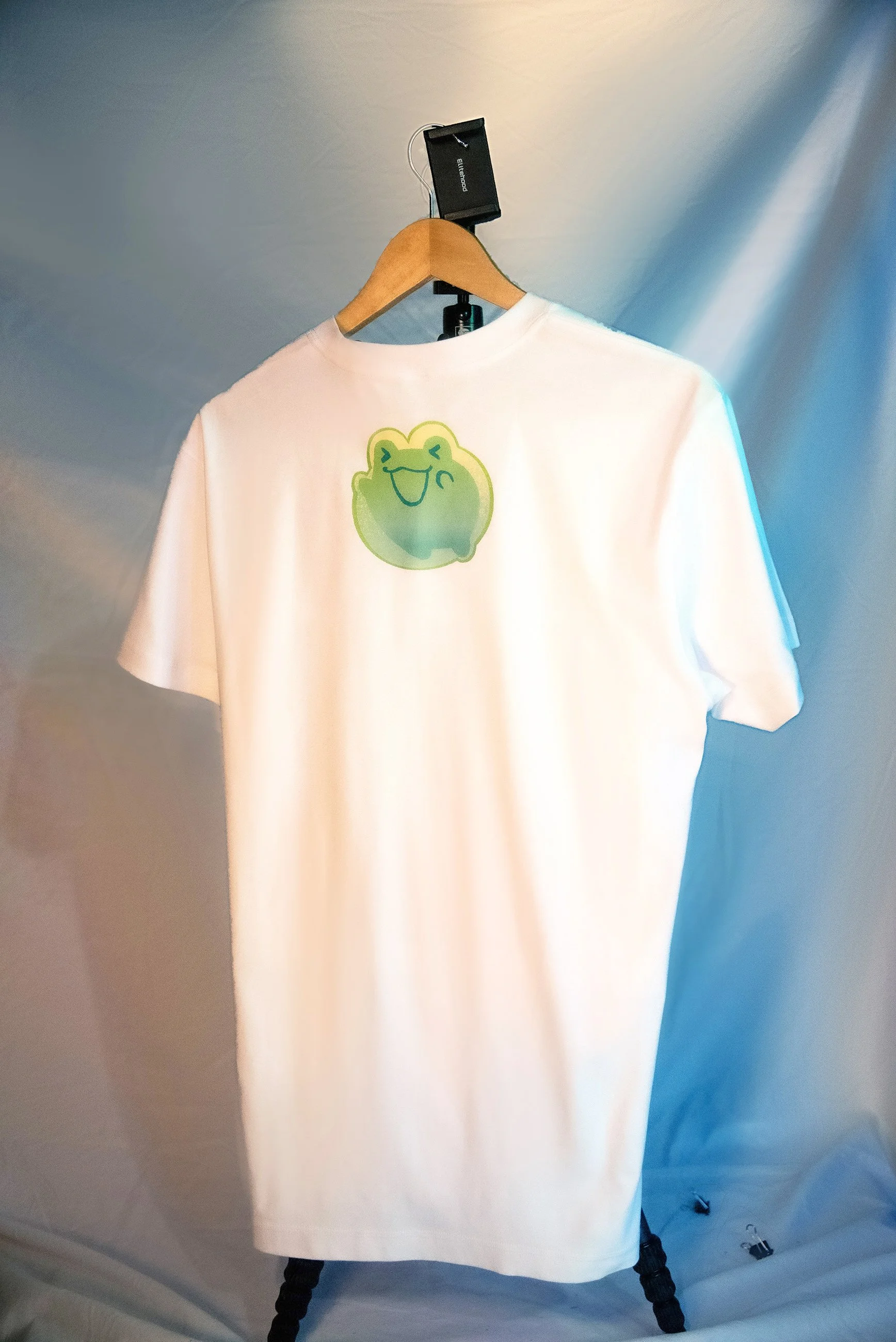 Shirt 02 White Back01.jpeg