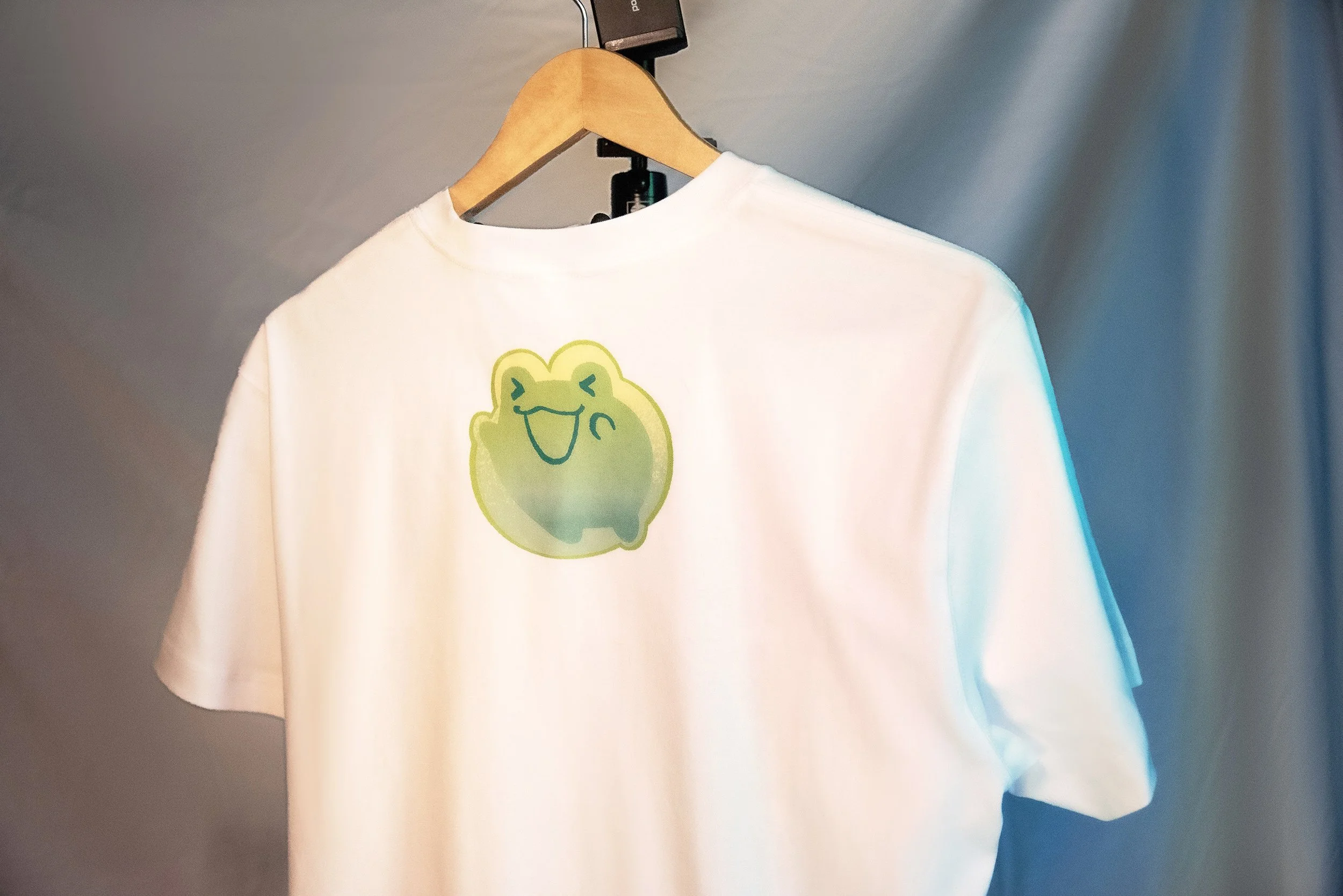 Shirt 02 White Back02.jpeg