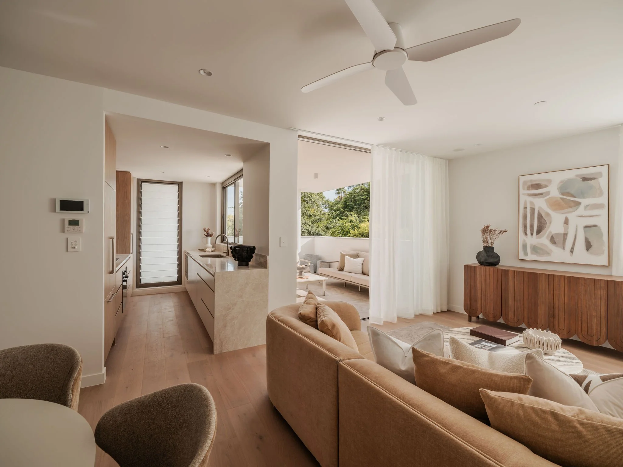 Leda New Farm - Living
