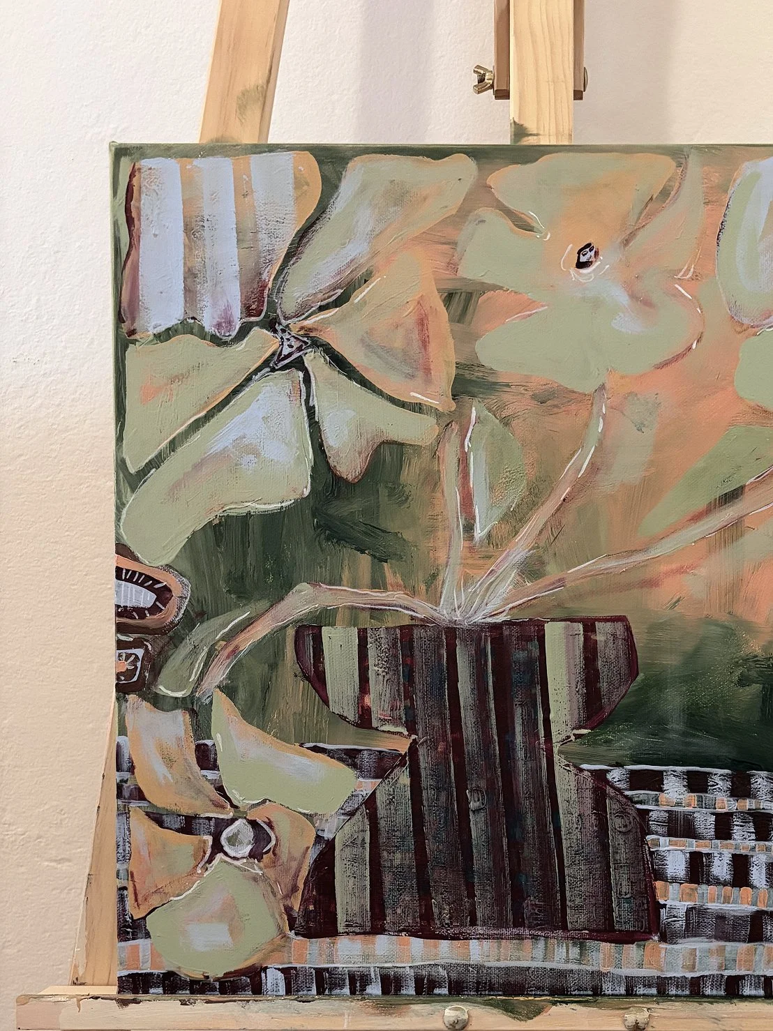 Original acrylic canvas painting The Sunday Vase sitting on a wooden studio easel by Sydney abstract artist Anita Robinson.