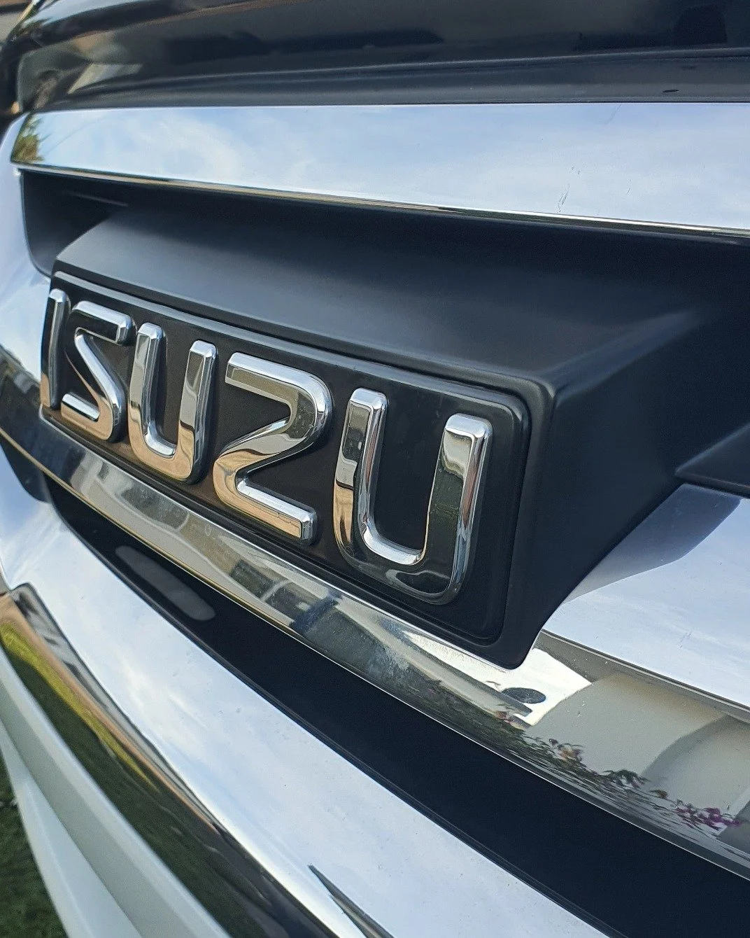 2017 Isuzu Dmax in for a Mobile Interior &amp; Exterior Detail

Harford Auto Studio.
Paint Protection - Ceramic Coating - Detailing