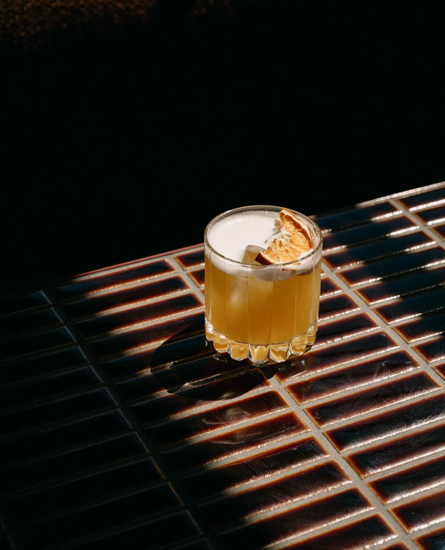 christmas is just around the corner... still searching for the perfect gift for that special someone?⁠
⁠
a soda gift card makes last-minute gifting effortless. ⁠
⁠
purchase now through the link in our bio &rarr; @sodarooftop⁠
⁠
⁠soda rooftop⁠
◦◦ leve