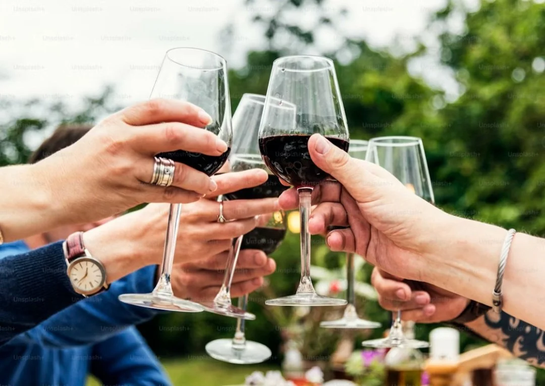 Entertaining 101: 5 Simple Hosting Tips for Stress-Free Gatherings