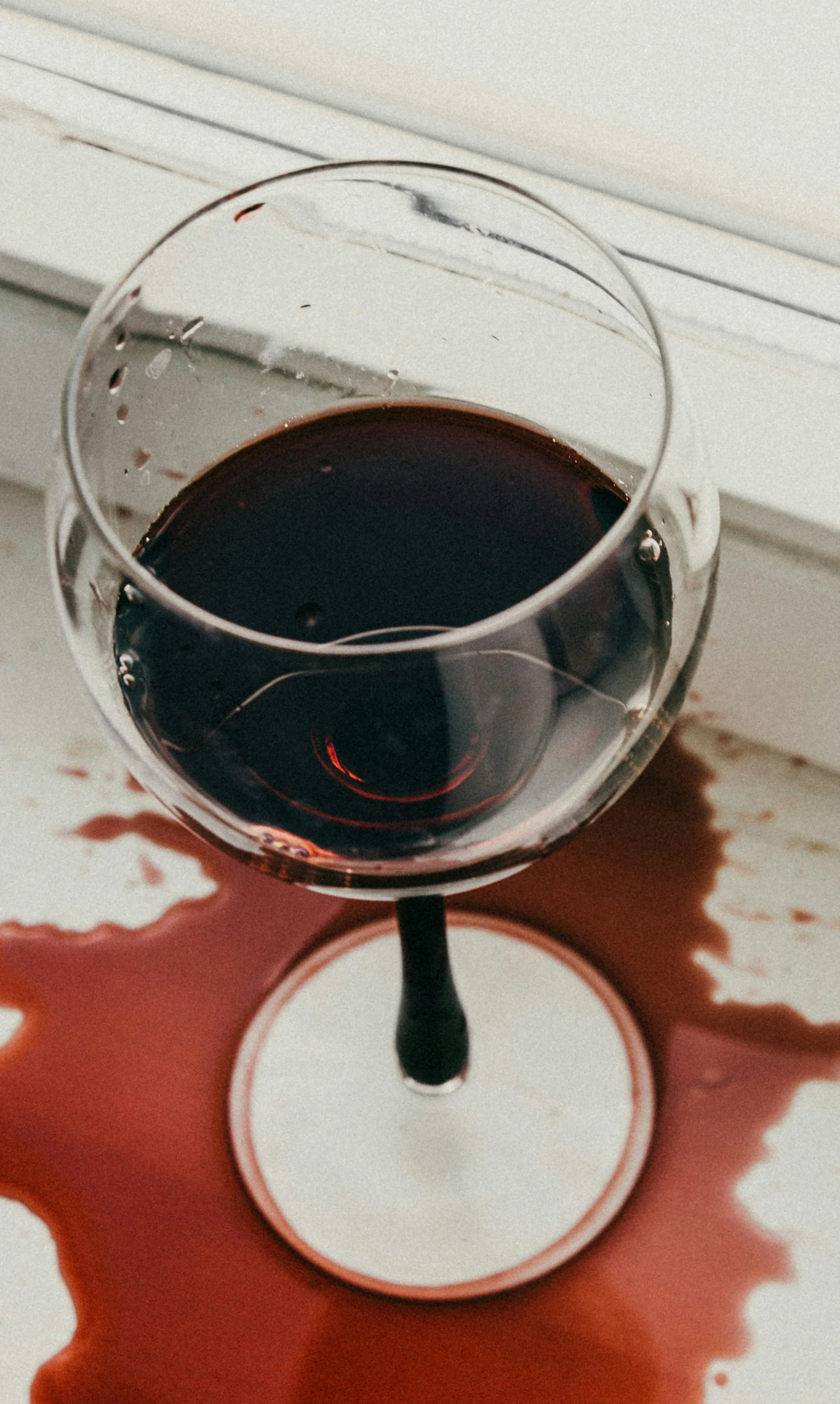 Living With Wine: Why Wine Feels So Complicated (And Isn’t)
