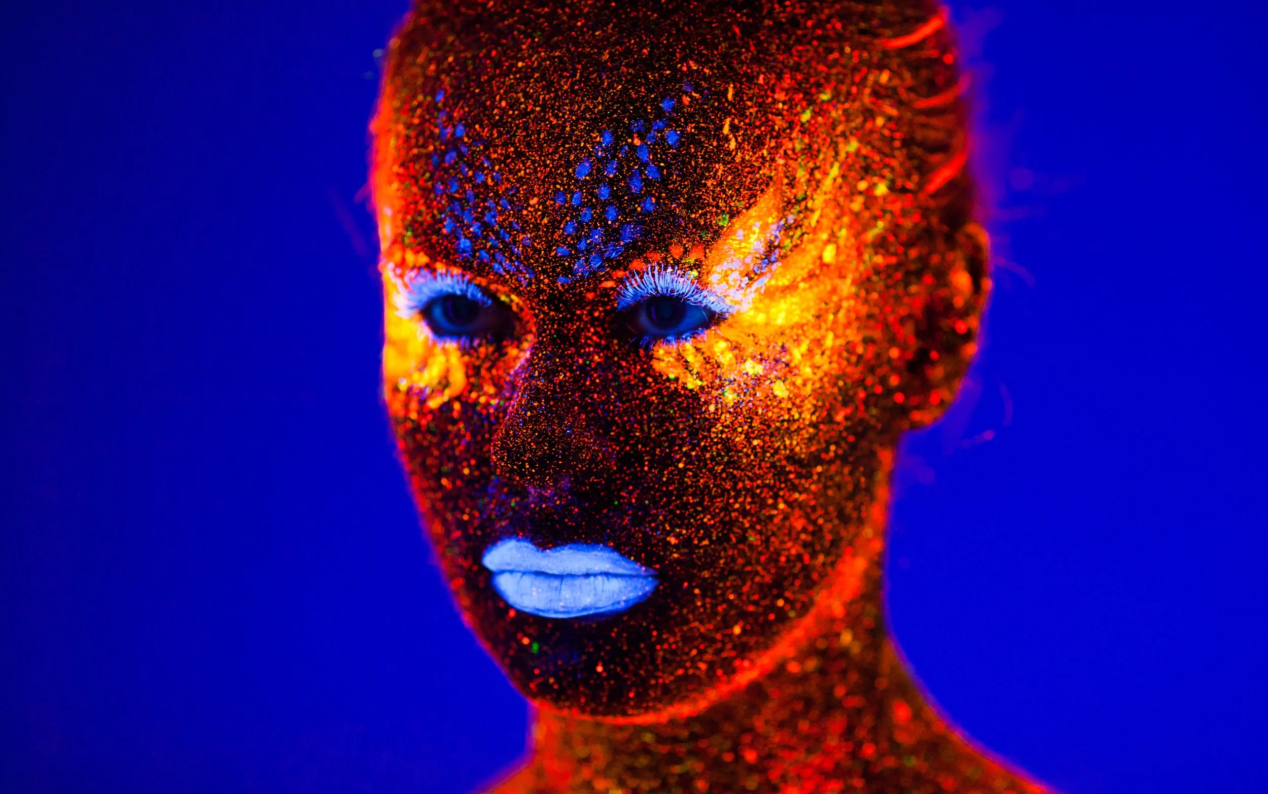 Are You Actually a Human Glow-Stick? The Bright Science of Biophotons