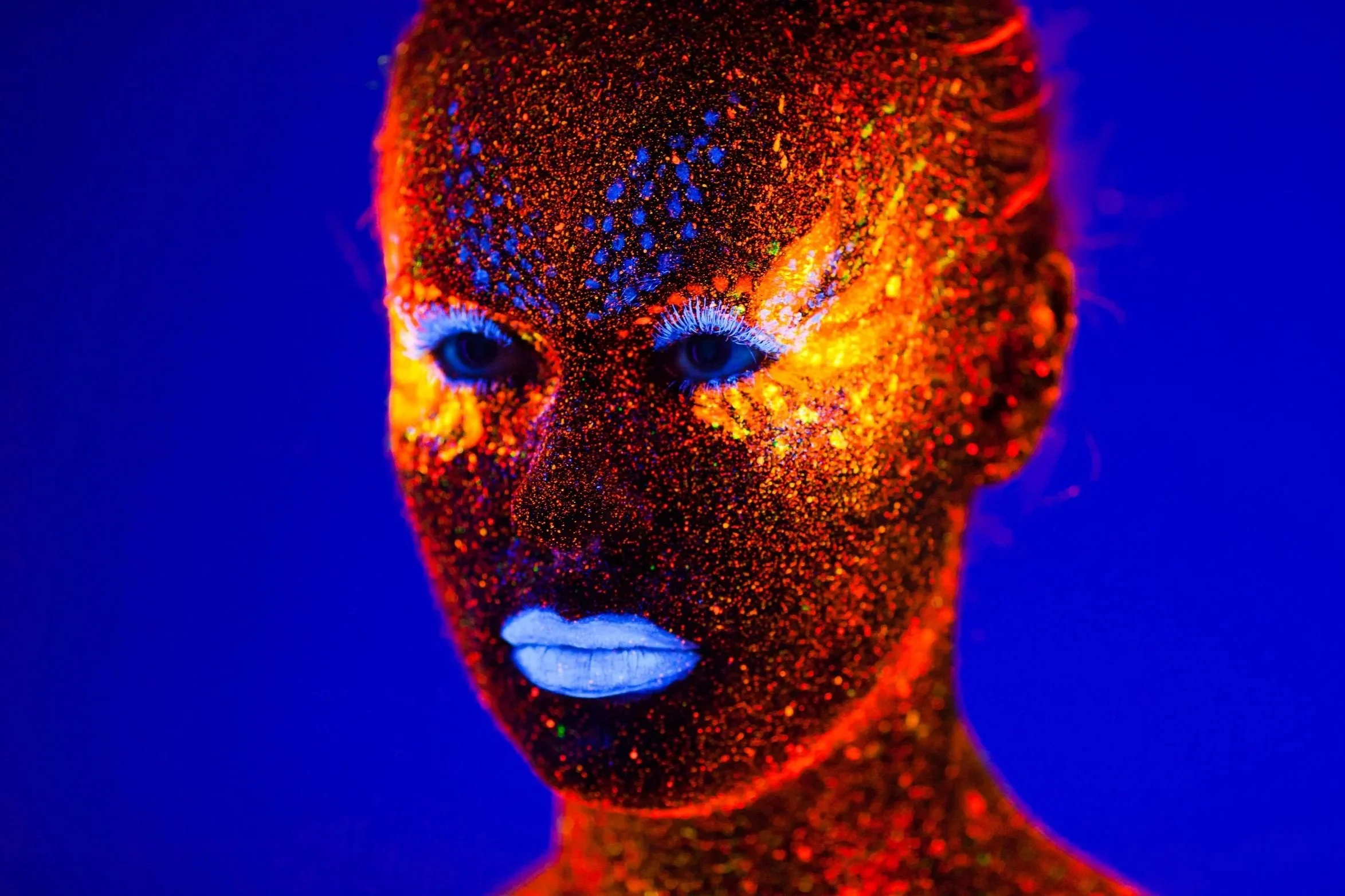 Are You Actually a Human Glow-Stick? The Bright Science of Biophotons