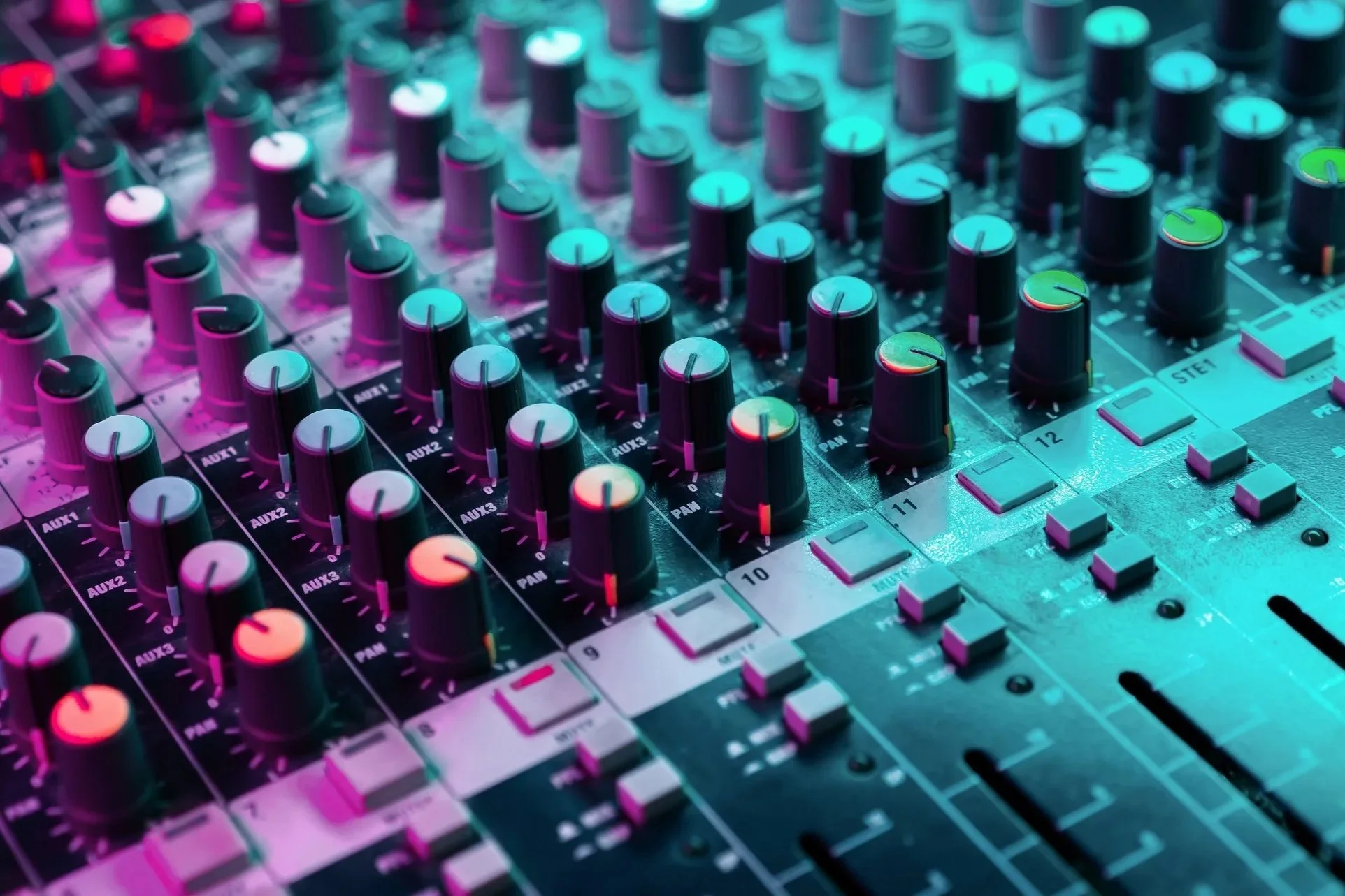 Hack Your Brainwaves: How Binaural Beats Act as a ‘Digital Sedative’ for the Modern Mind