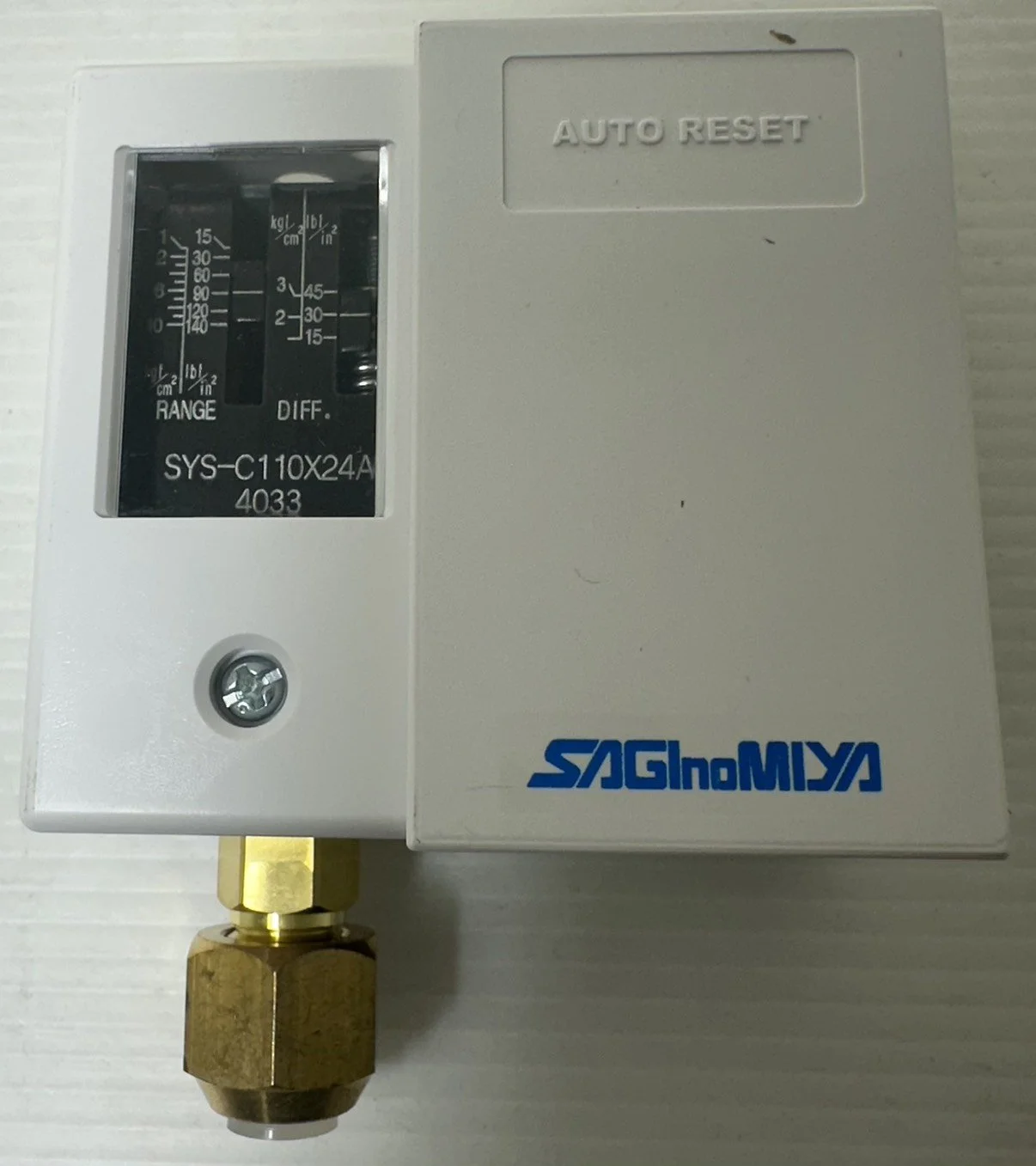 鷺宮  SAGINOMIYA   機械式壓力開關  10KG  SYS-C110X24A