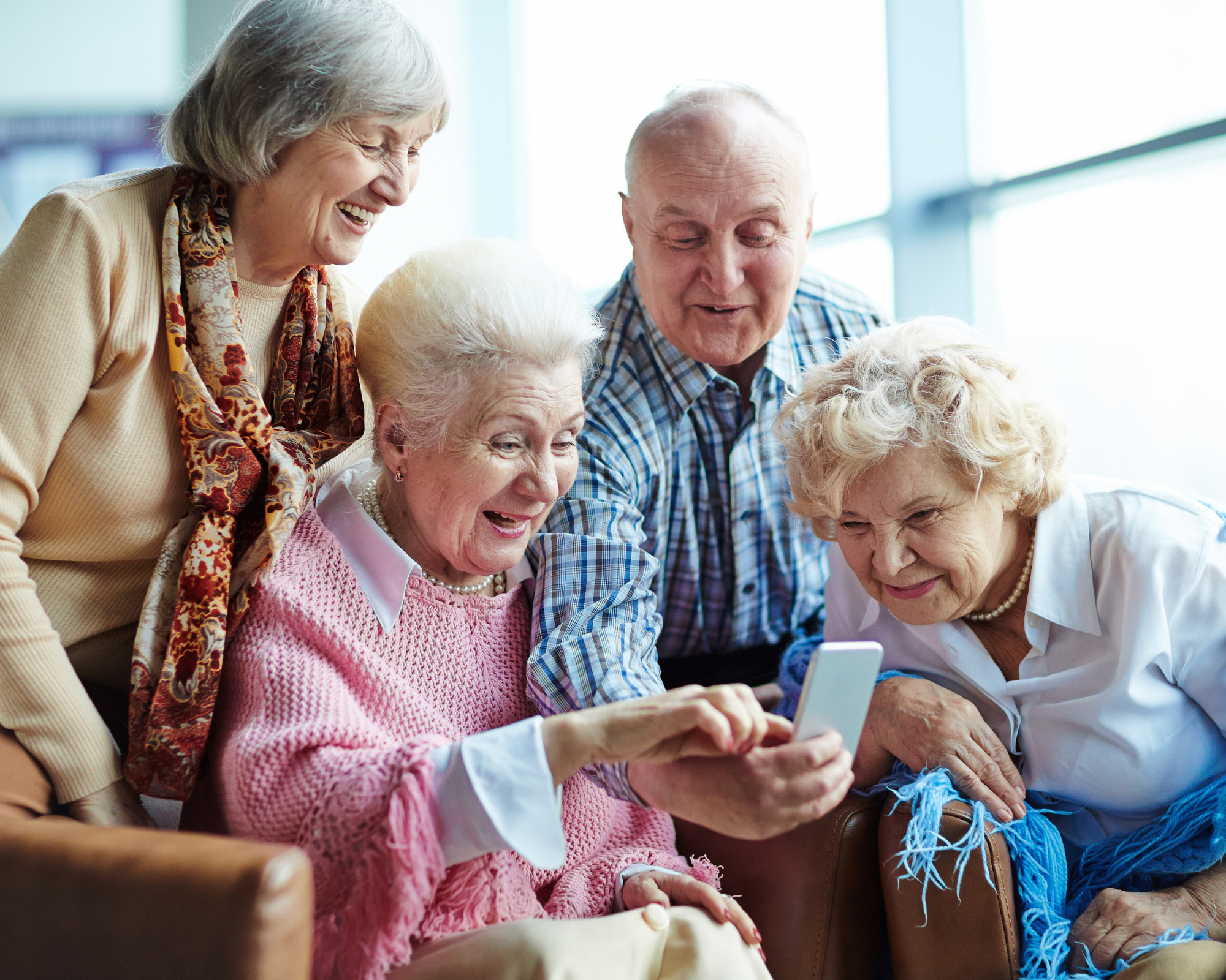 What mobility equipment helps people with spinal cord injuries in NZ?