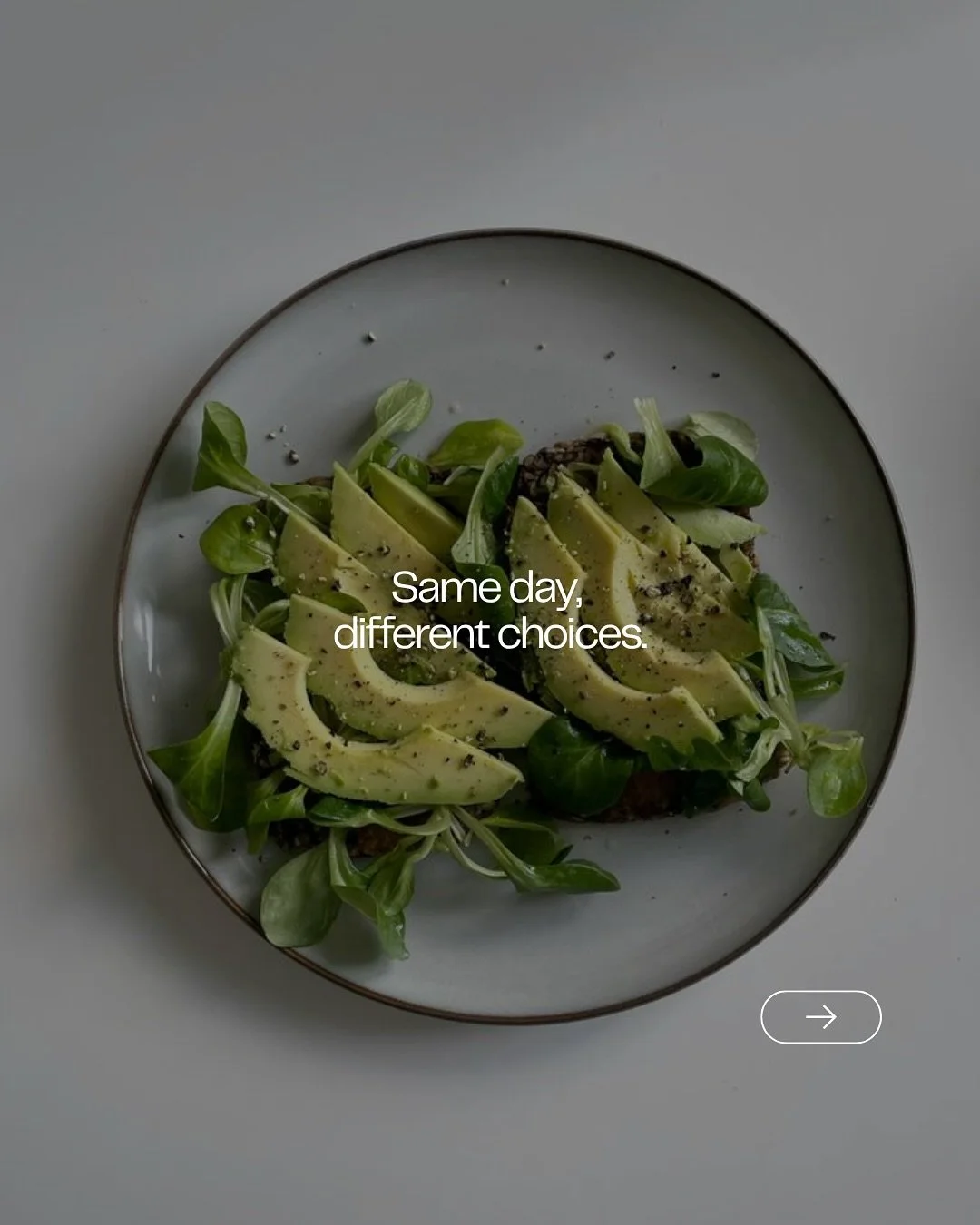 Both days might add up to similar cals (if you don&rsquo;t end up having a blowout later from skipping breakfast + eating low protein&hellip;), but how they *feel* in your body is completely different. ✨

When you start your day with nothing but coff