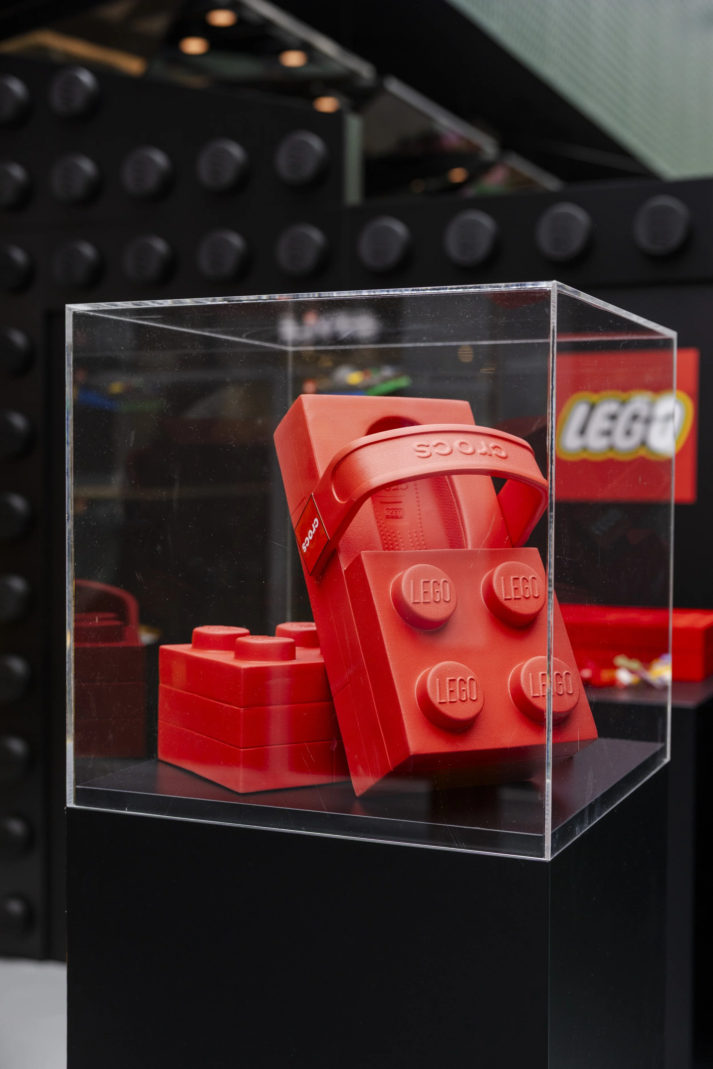 Crocs x Lego Full Gallery-24.jpg