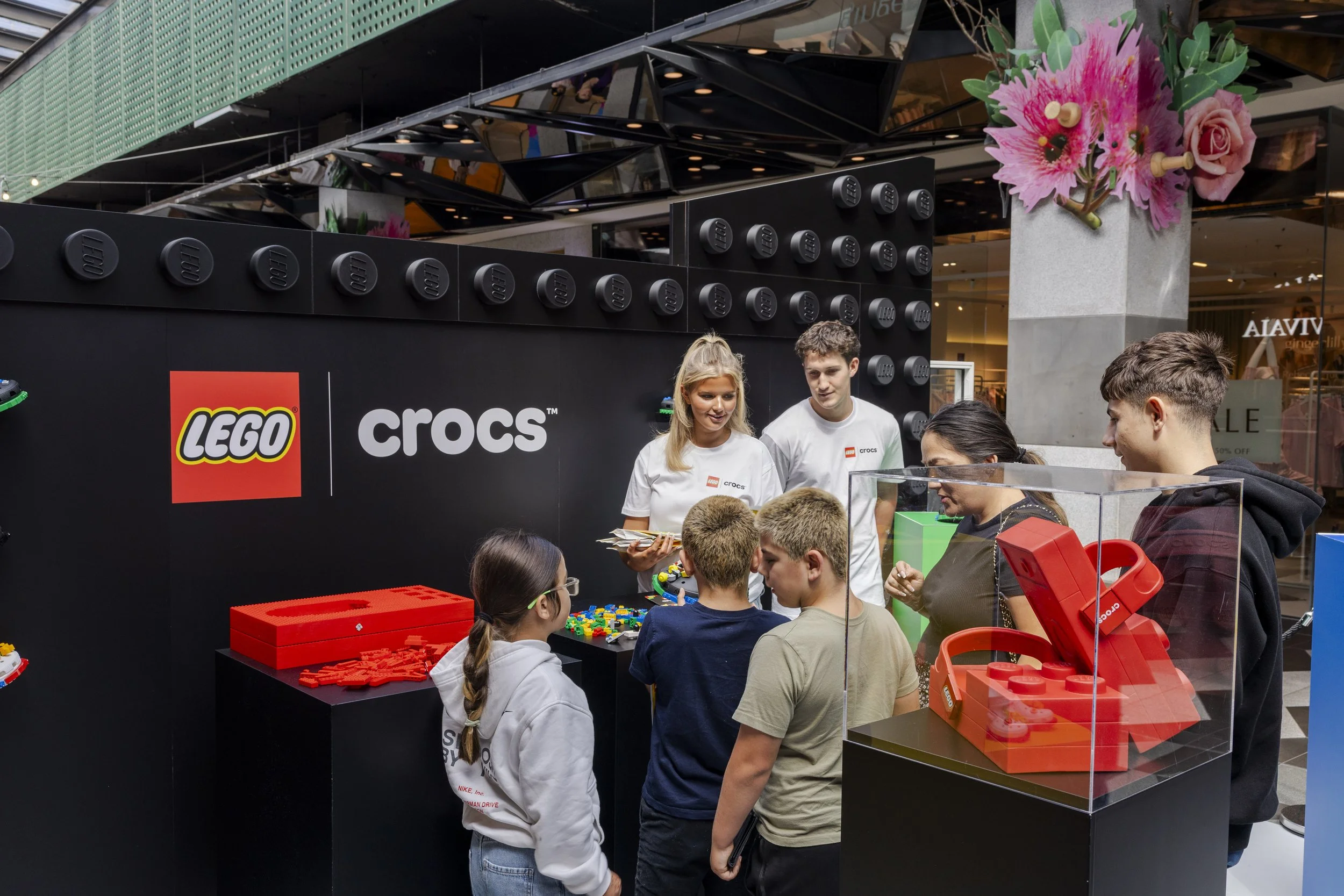 Crocs x Lego Full Gallery-174.jpg