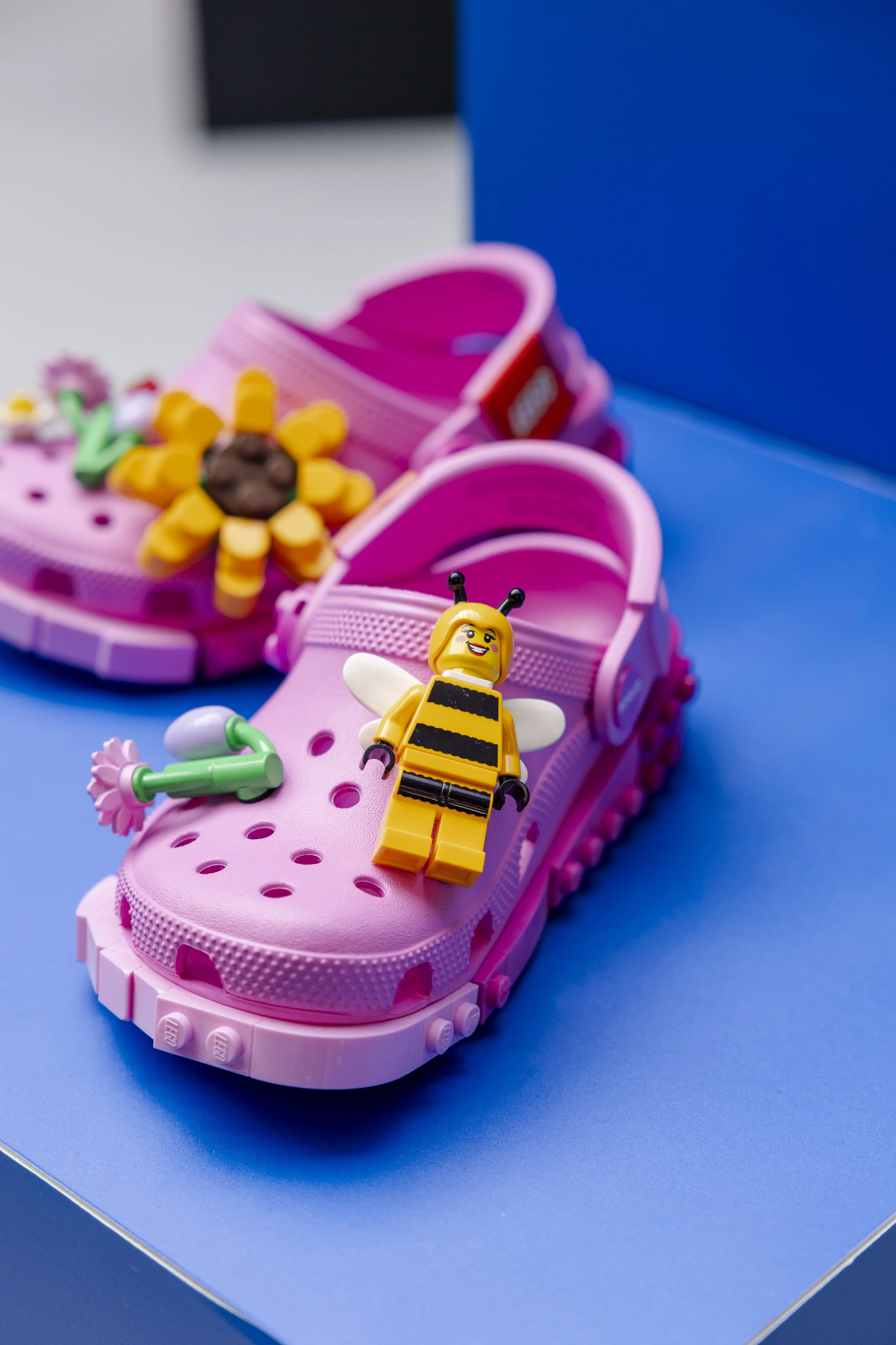 Crocs x Lego Full Gallery-42.jpg