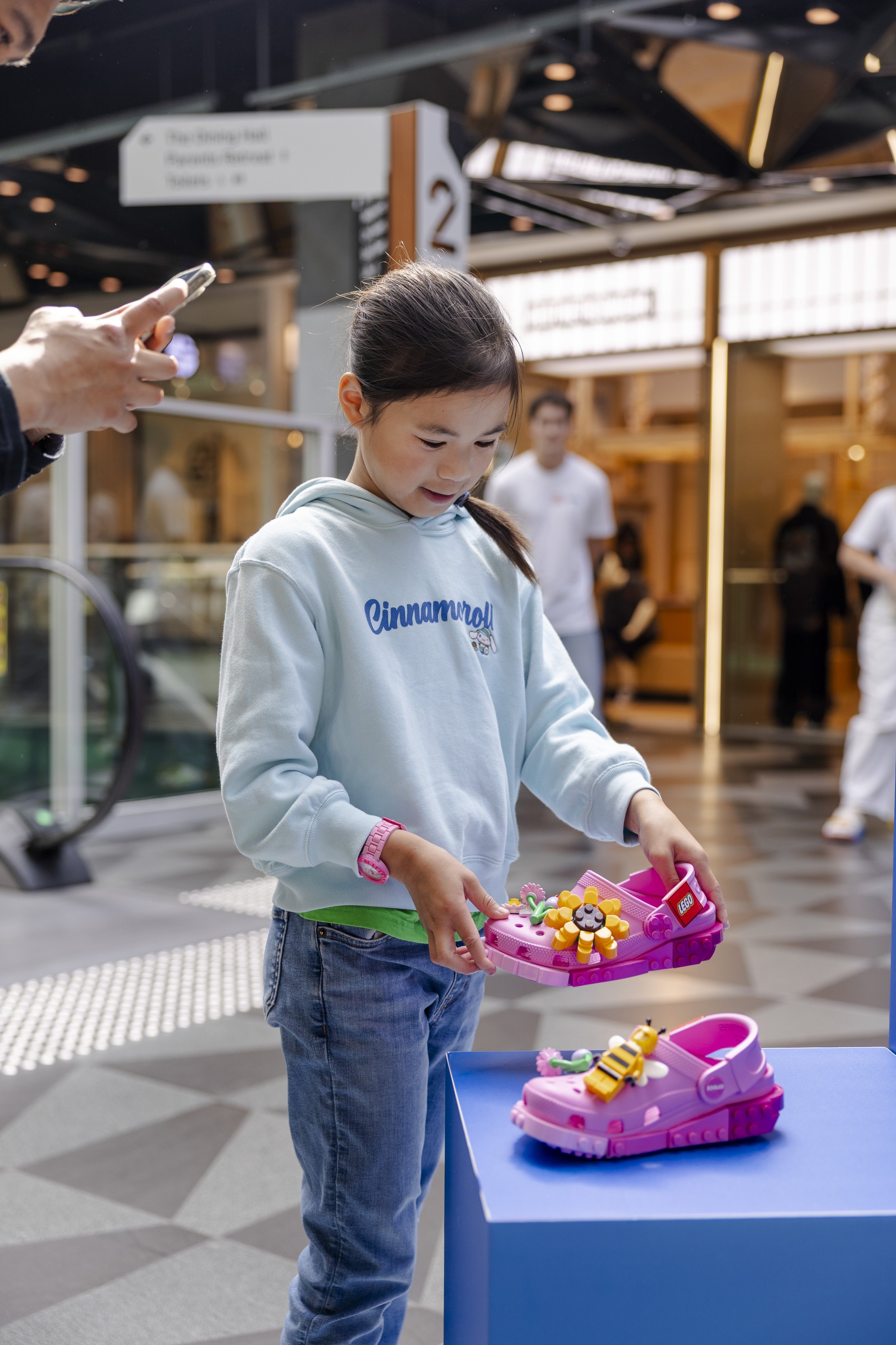 Crocs x Lego Full Gallery-77.jpg