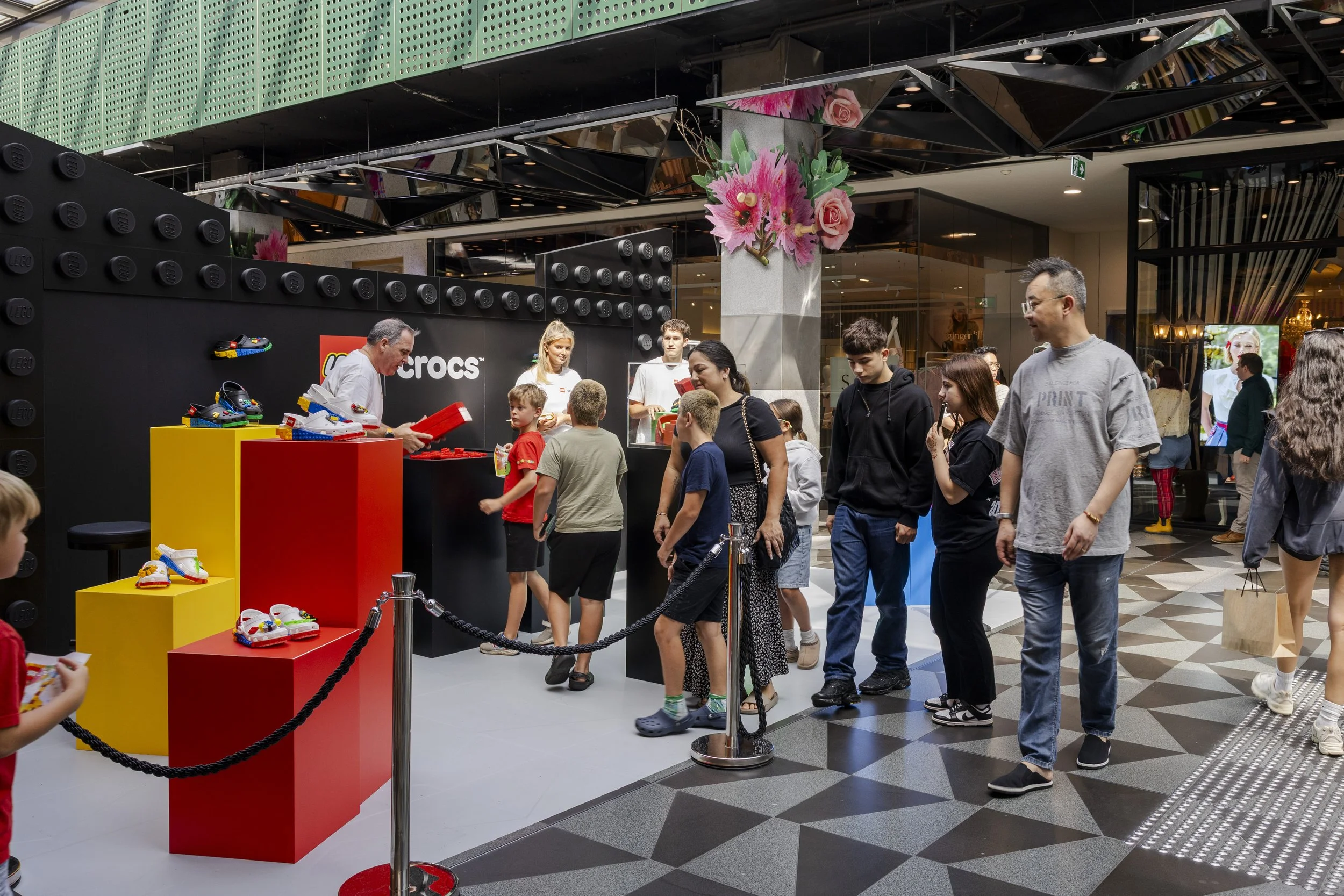 Crocs x Lego Full Gallery-175.jpg